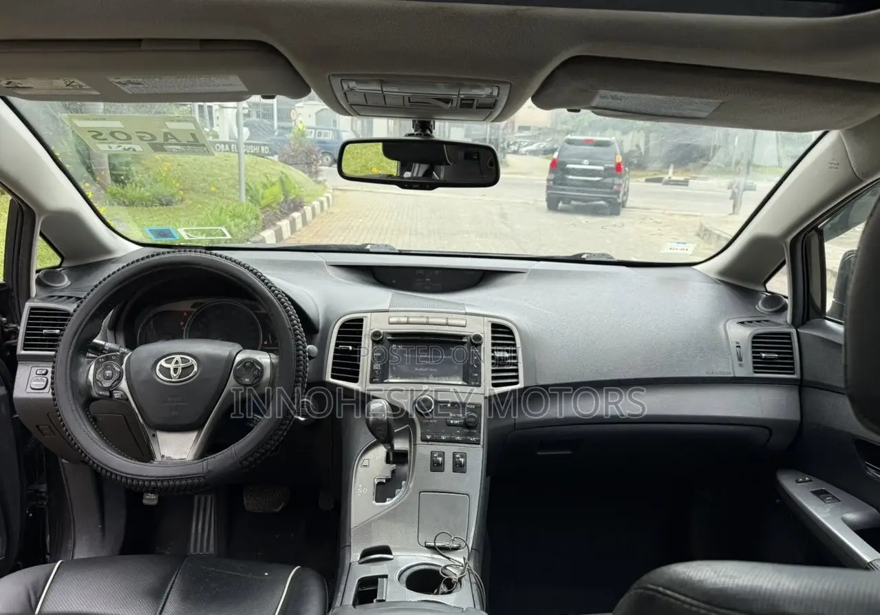 Toyota Venza XLE AWD 2013 Black