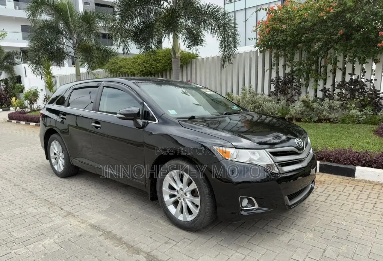 Toyota Venza XLE AWD 2013 Black
