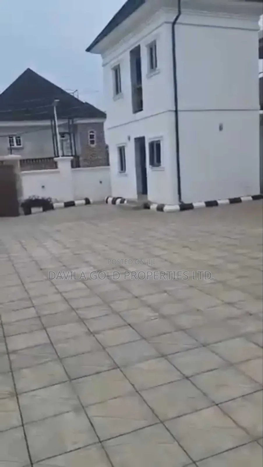 5bdrm Duplex in Benin City for sale