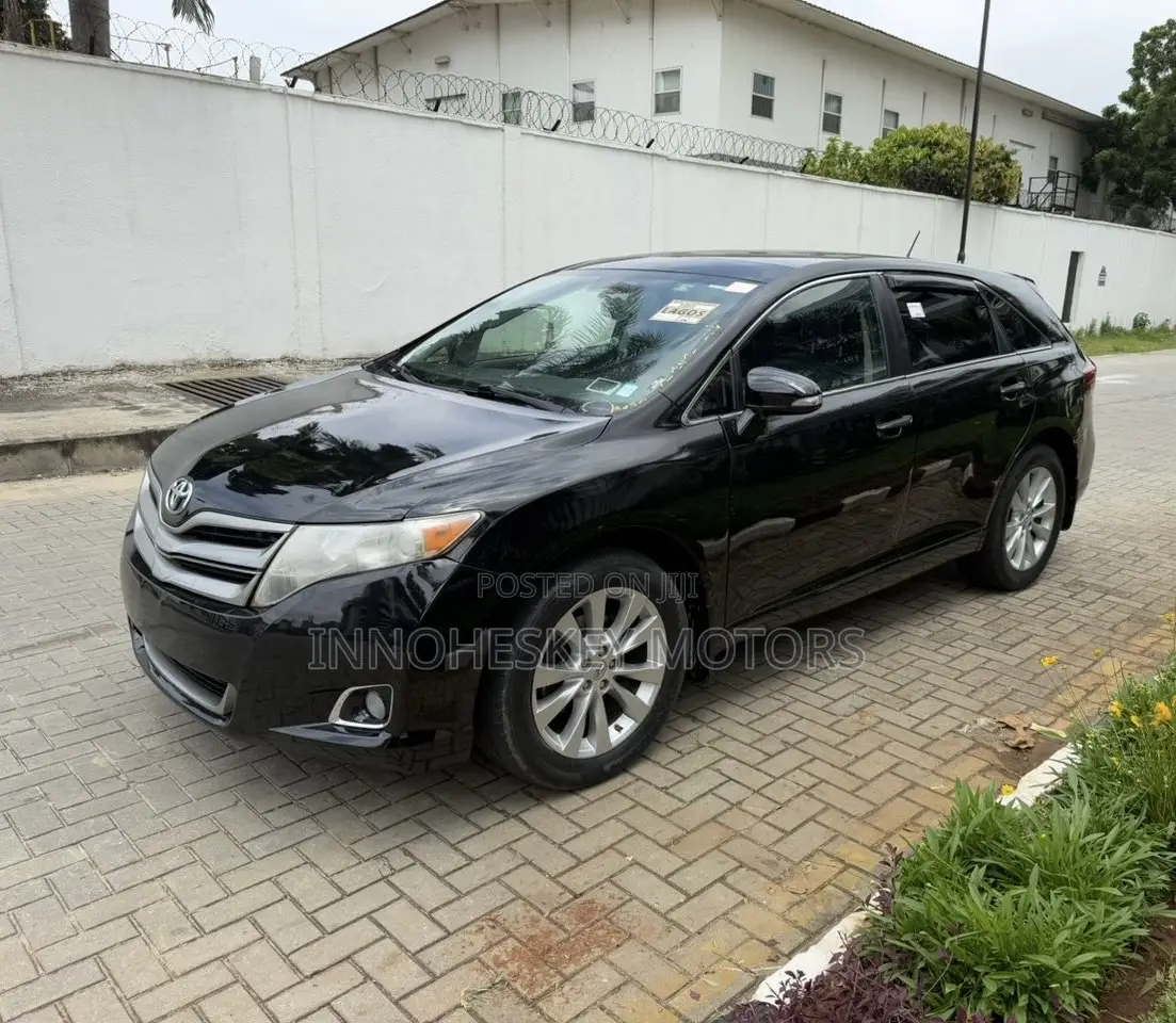 Toyota Venza XLE AWD 2013 Black