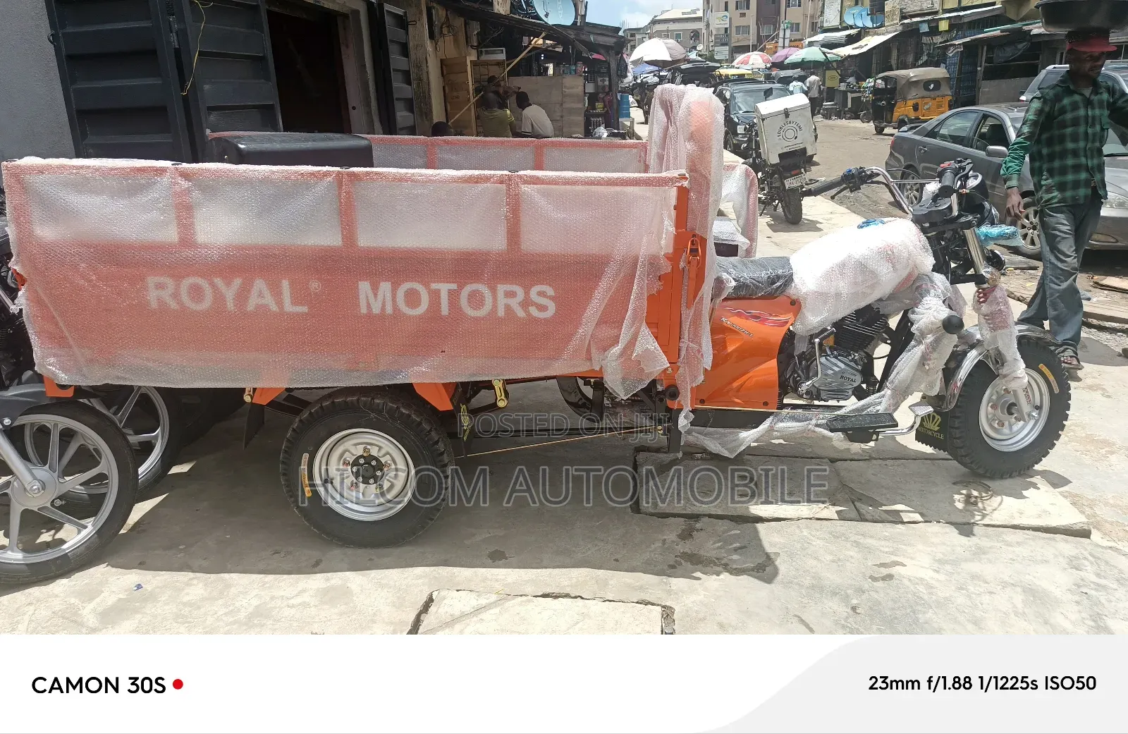 New Royal Motorcycle 2025 Orange
