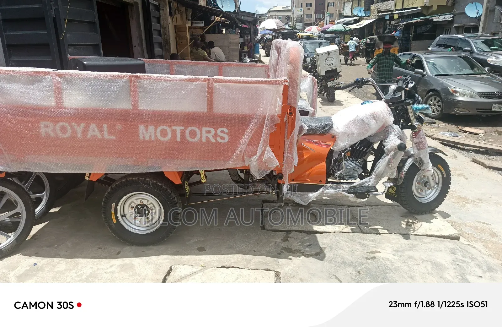 New Royal Motorcycle 2025 Orange