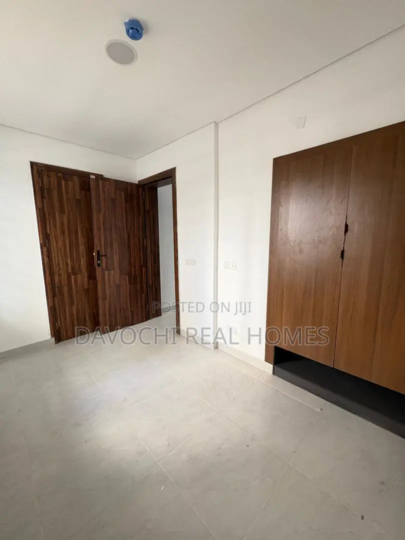 4bdrm Duplex in Lekki for rent