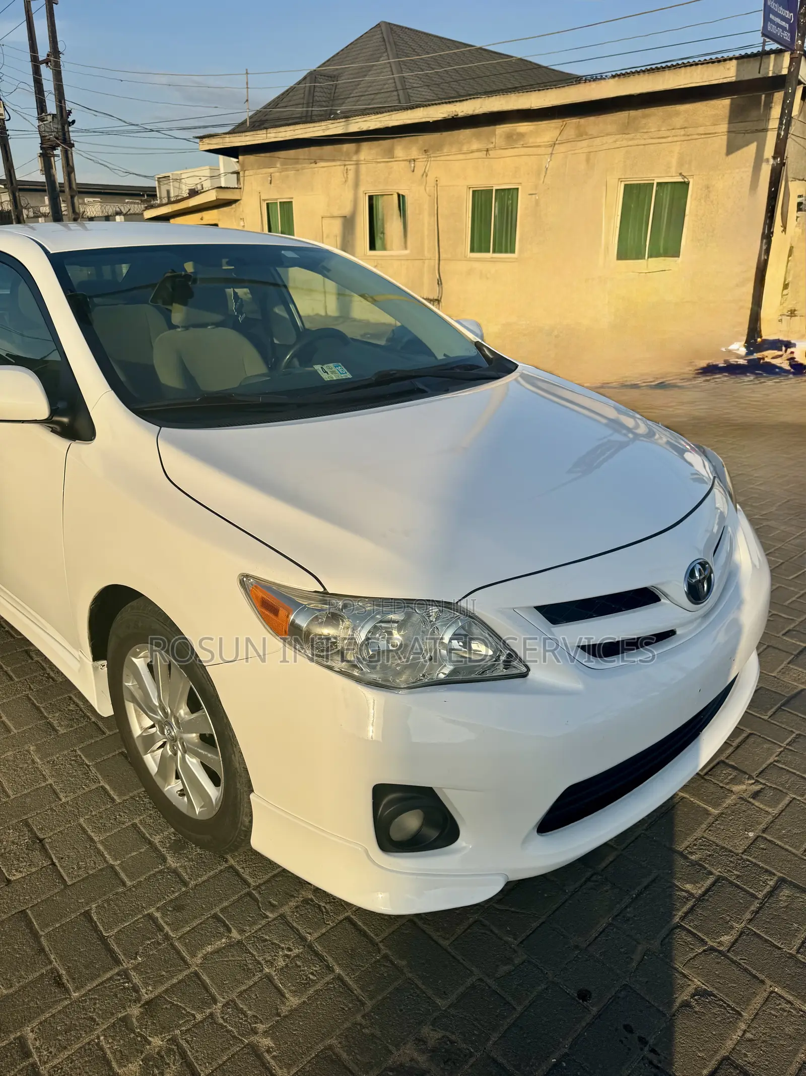 Toyota Corolla S 4dr Sedan (1.8L 4cyl 4A) 2011 White