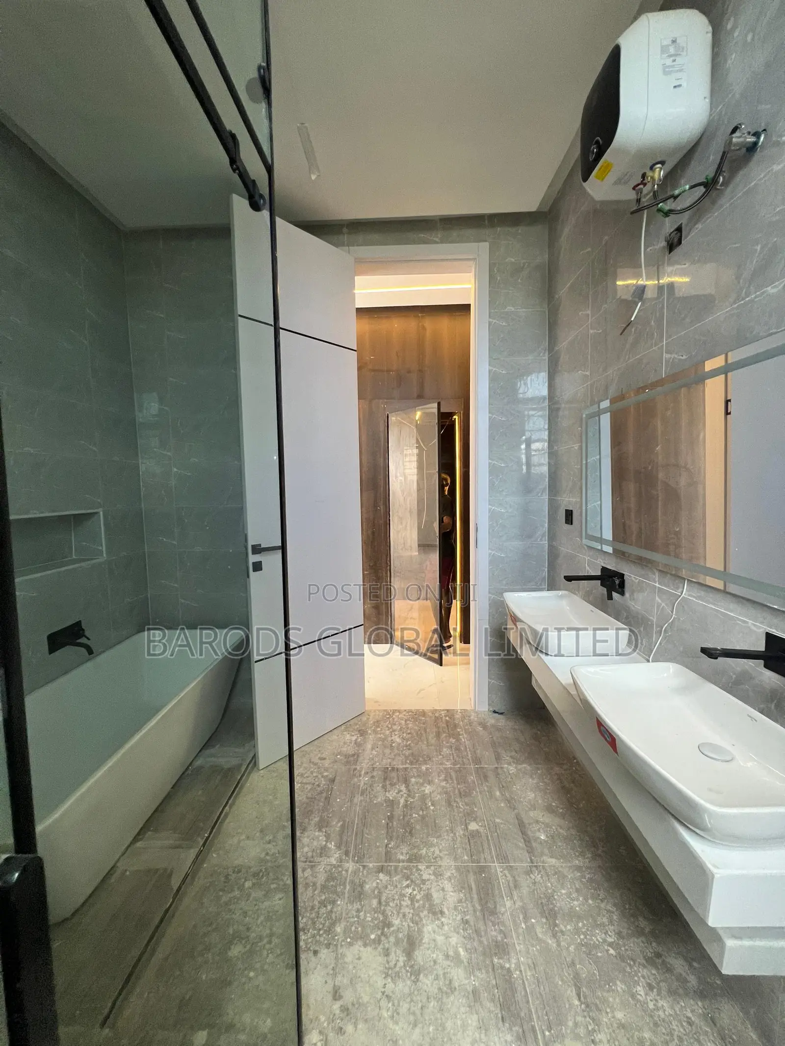 Furnished 5bdrm House in 2Nd Toll Gate, Lekki, Peninsula Estate