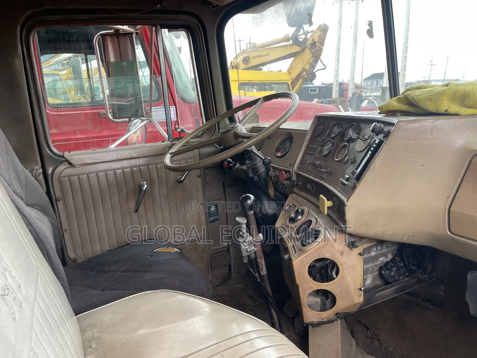 Tractor Mack