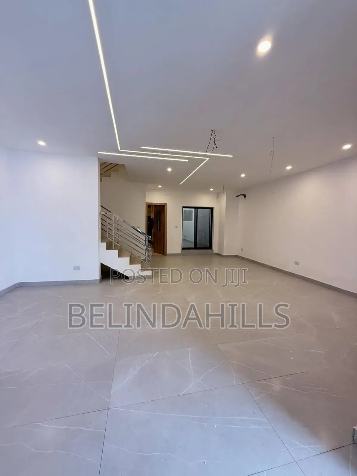 4bdrm Townhouse/Terrace in Life Camp for sale