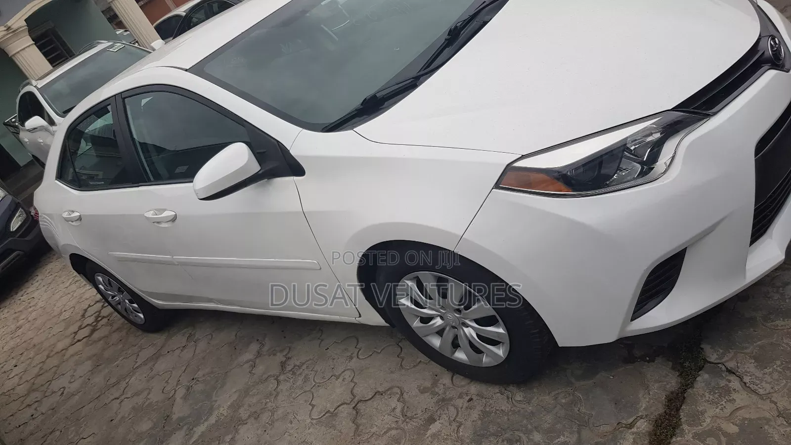 Toyota Corolla L 4dr Sedan (1.8L 4cyl 6M) 2014 White