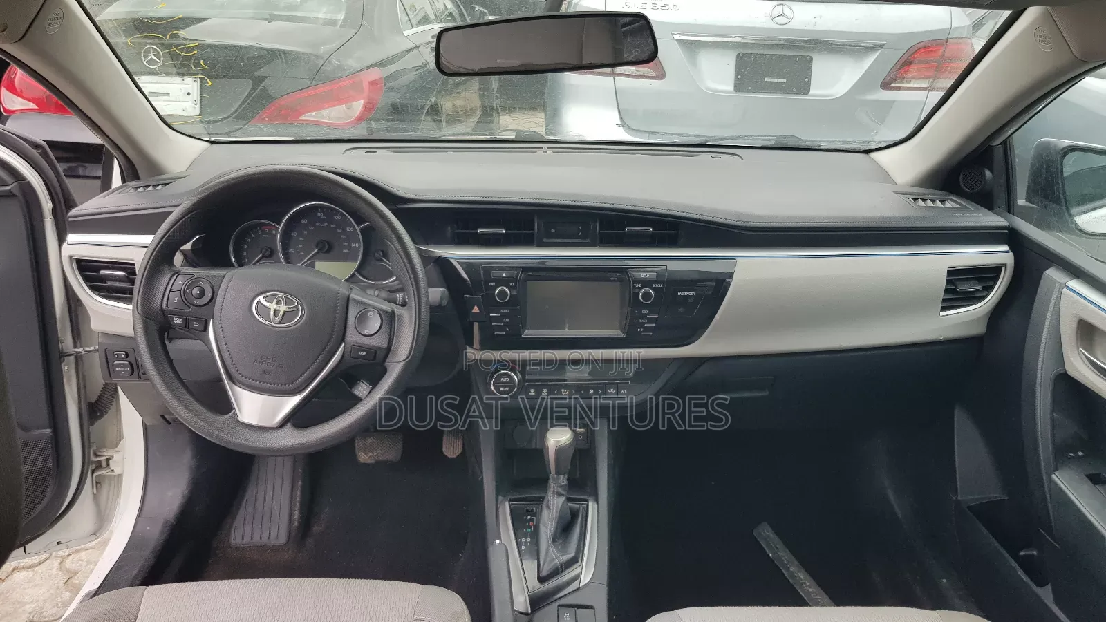 Toyota Corolla L 4dr Sedan (1.8L 4cyl 6M) 2014 White
