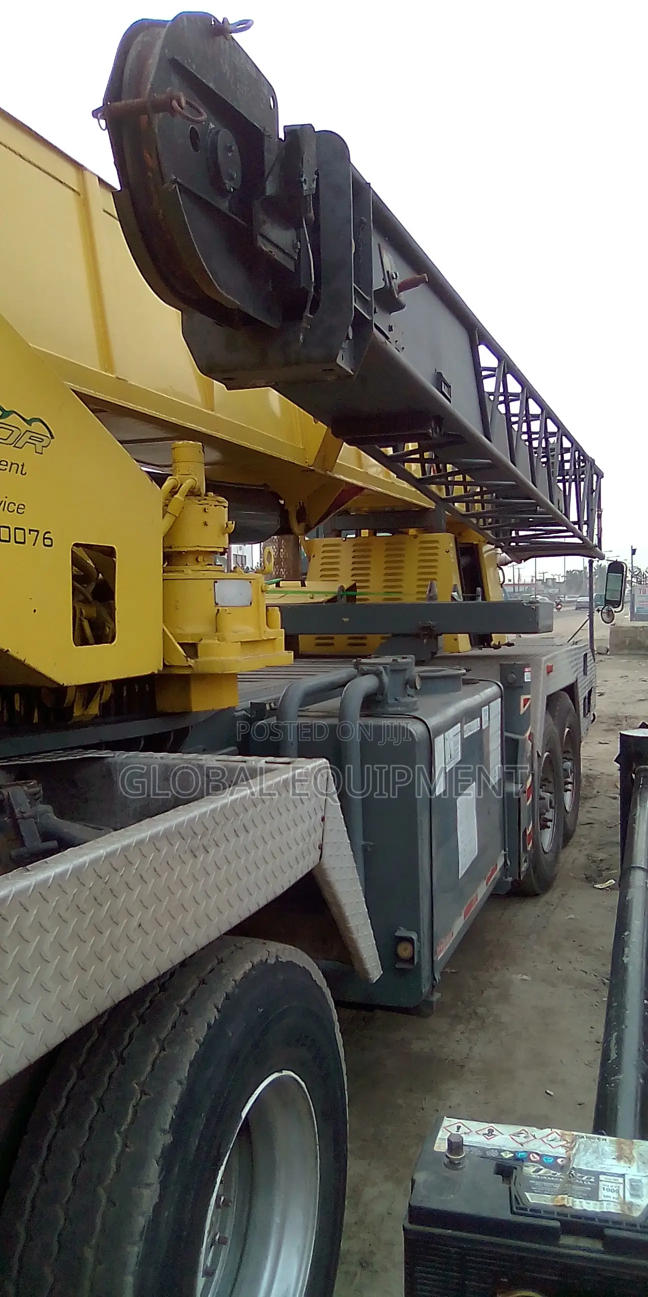 Motor Crane