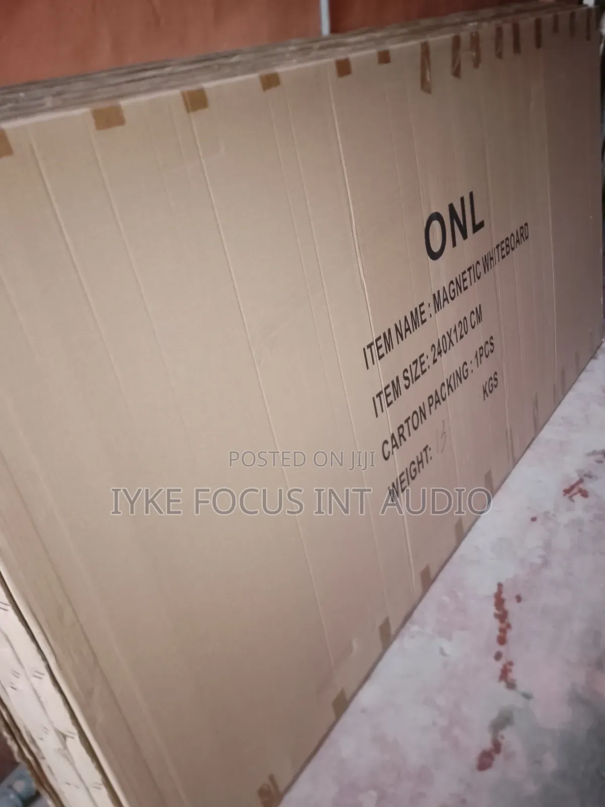 Highest Quality Onl 4*8 Magnetic White Board (Strong Frame)