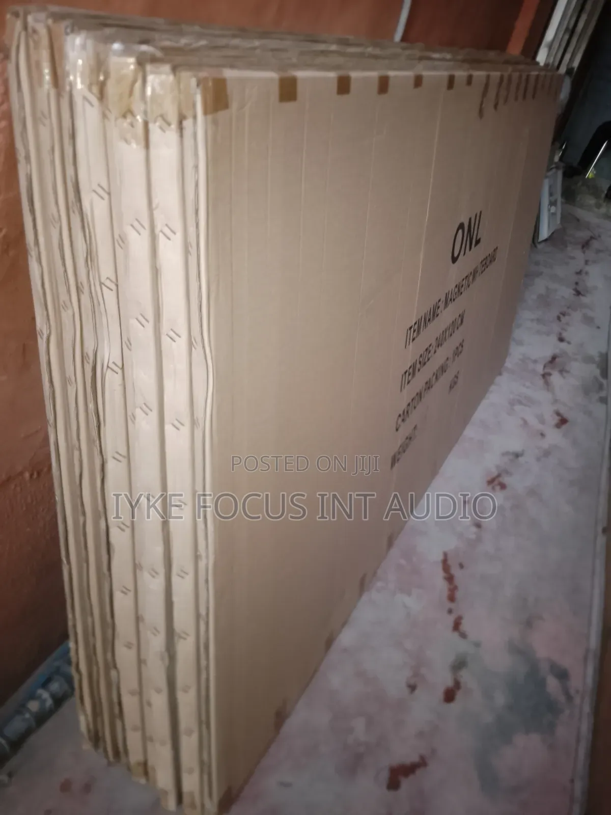 Highest Quality Onl 4*8 Magnetic White Board (Strong Frame)