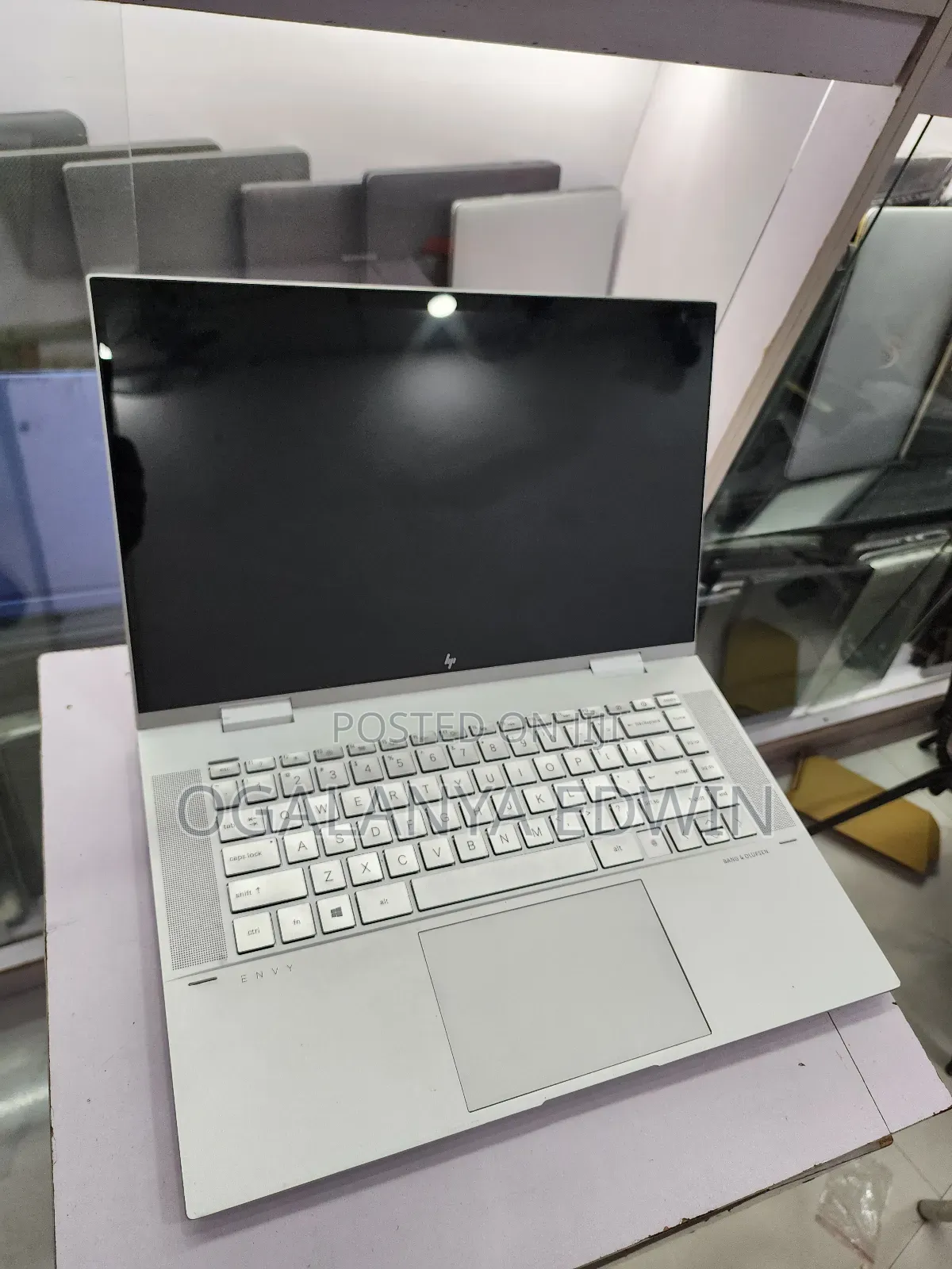 Laptop HP Envy X360 Convertible 15 Es2xx 8GB Intel Core I5 SSD 256GB
