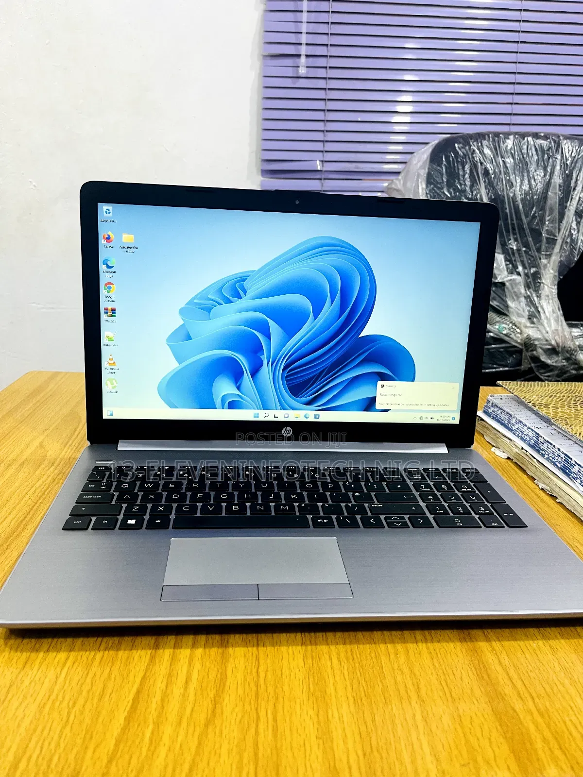 Laptop HP 255 G8 8GB AMD Ryzen 5 SSD 256GB