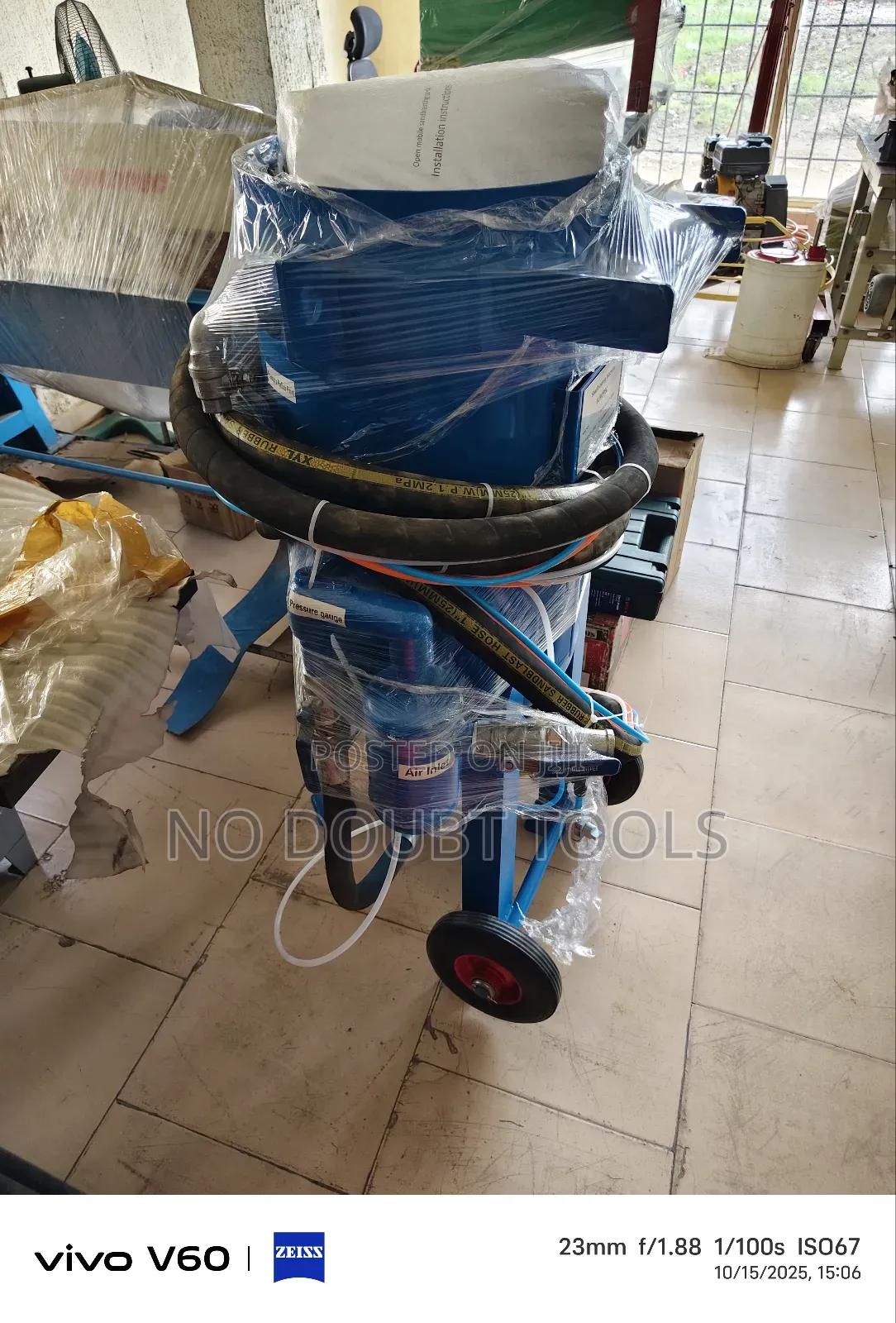 Sandblasting Machine