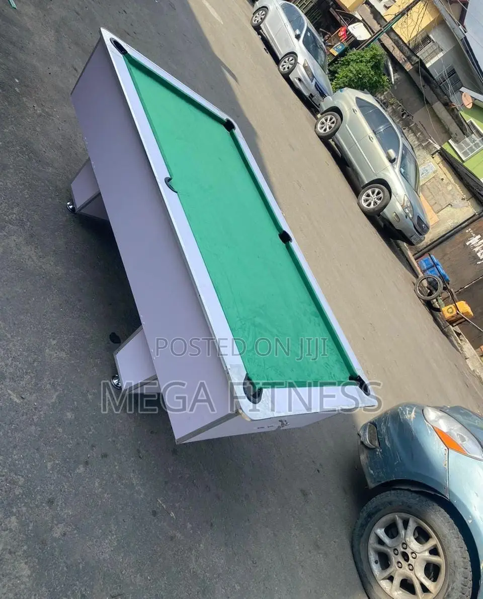 White Body Colored Local Snooker Board