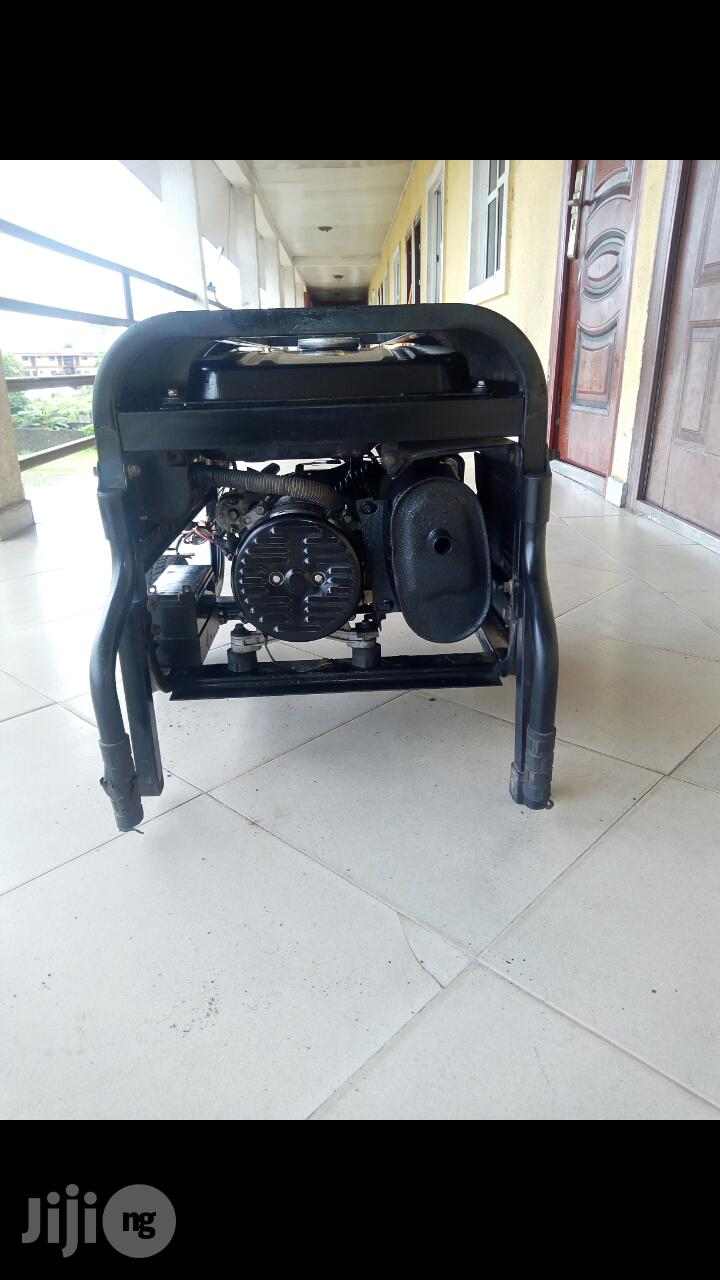 3 Months Old, Very Strong, New 4.1KVA HONDA EC4500 Generator