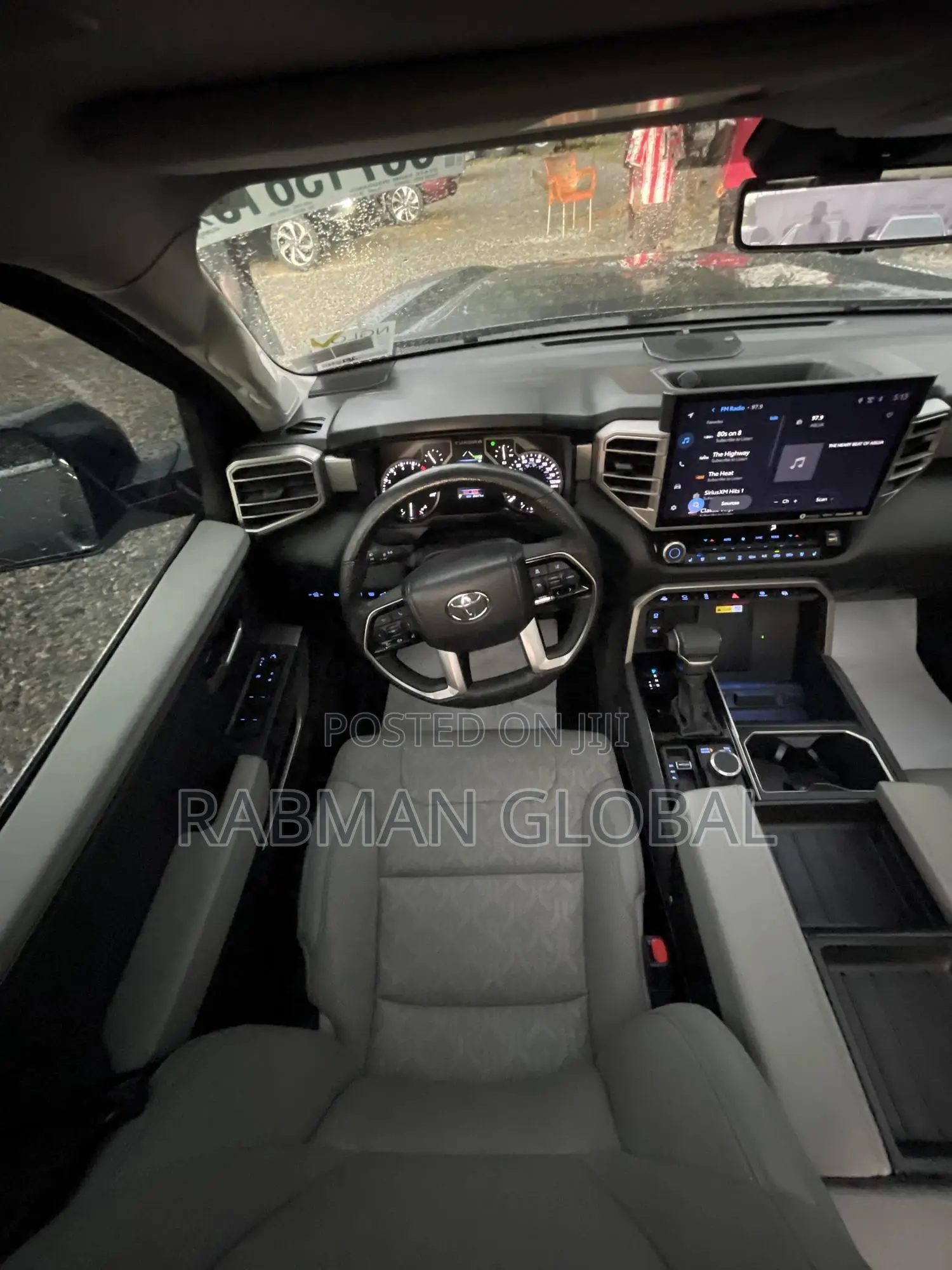 Toyota Tundra 2022 Gray