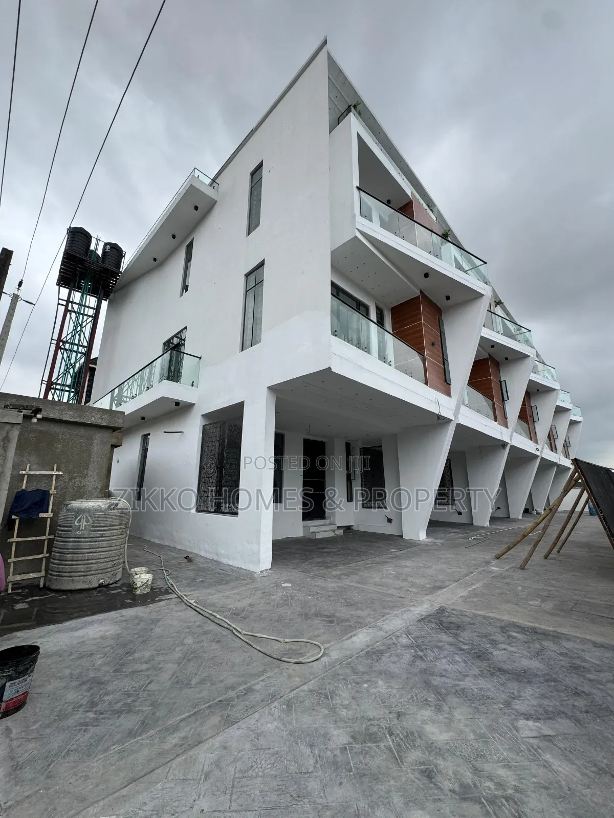4bdrm Townhouse/Terrace in Ikate, Lekki for sale