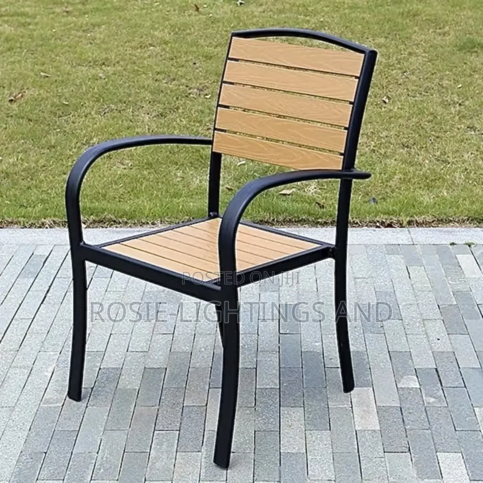 Outdoor Set of Plastic Wood / Metal Table and Chairs ( by 4)