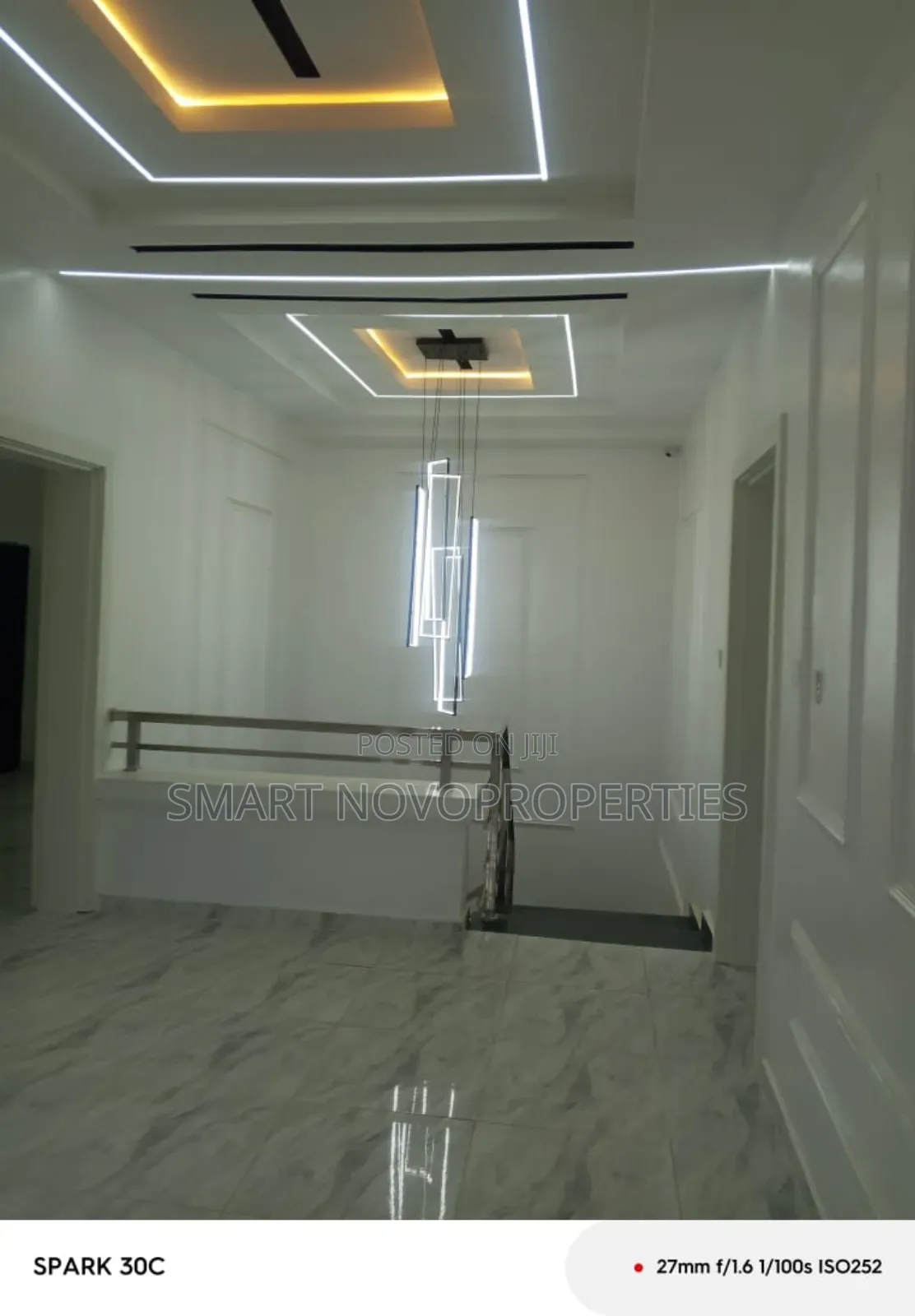 5bdrm Duplex in Dakwo District for sale