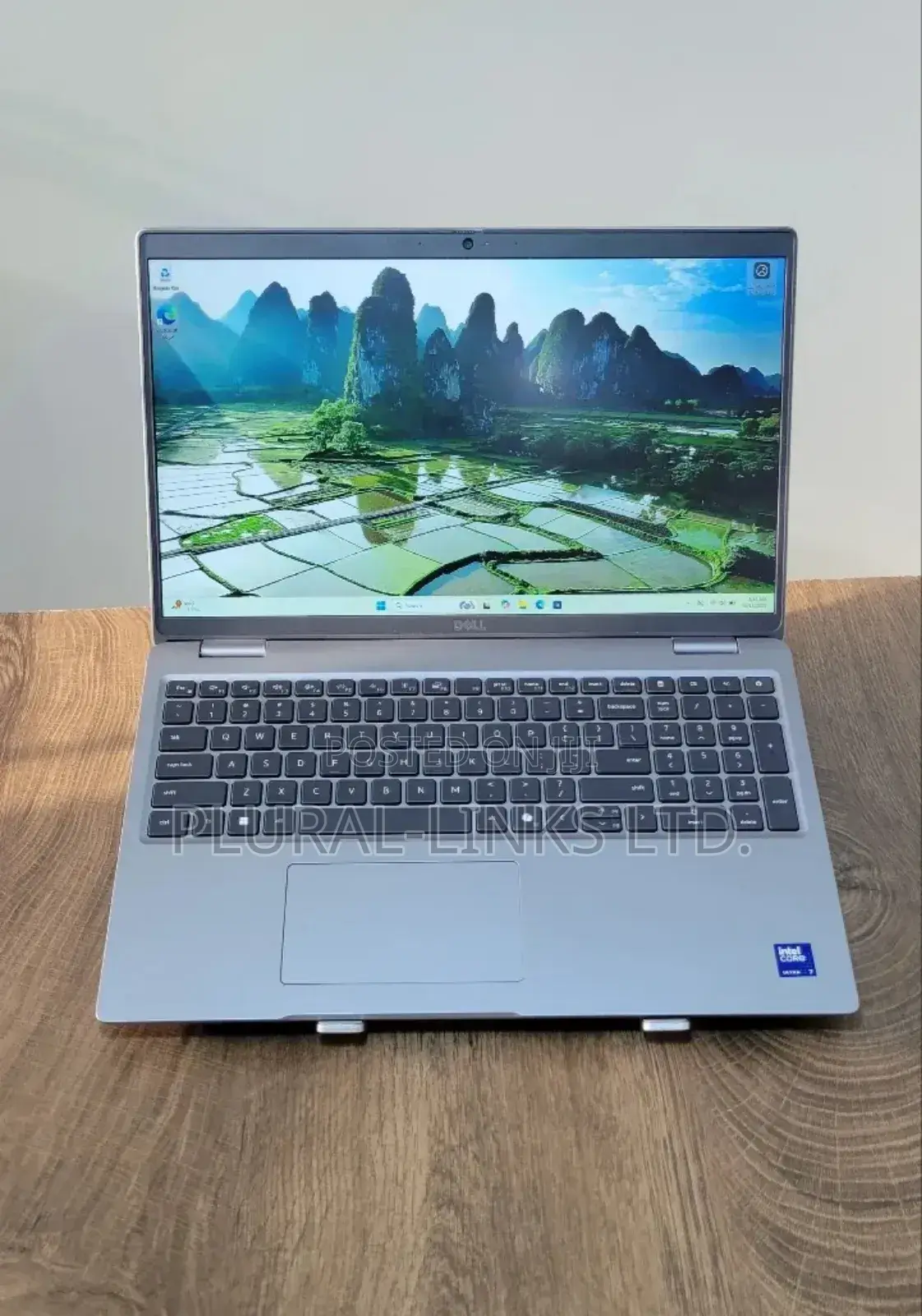 Laptop Dell Latitude 5550 16GB Intel Core Ultra 7 SSD 512GB
