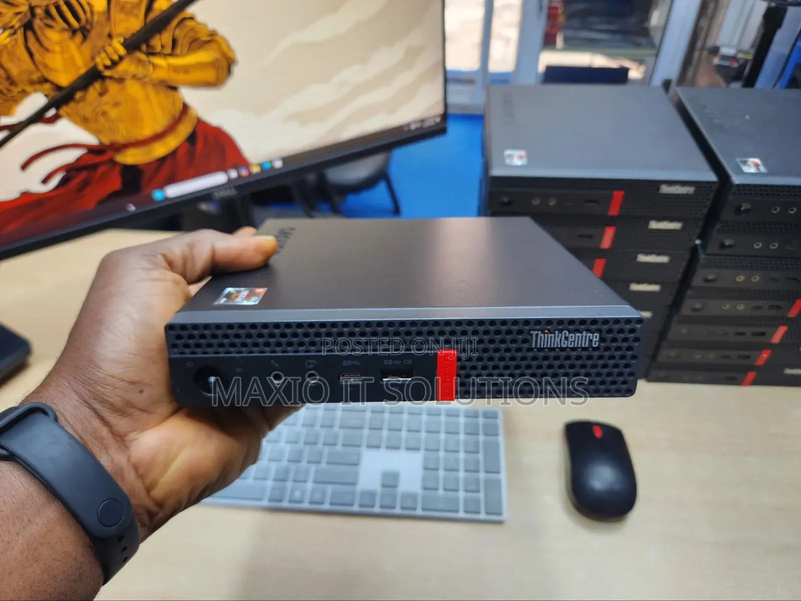 Desktop Computer Lenovo ThinkCentre M715 8GB AMD Ryzen 5 SSD 256GB