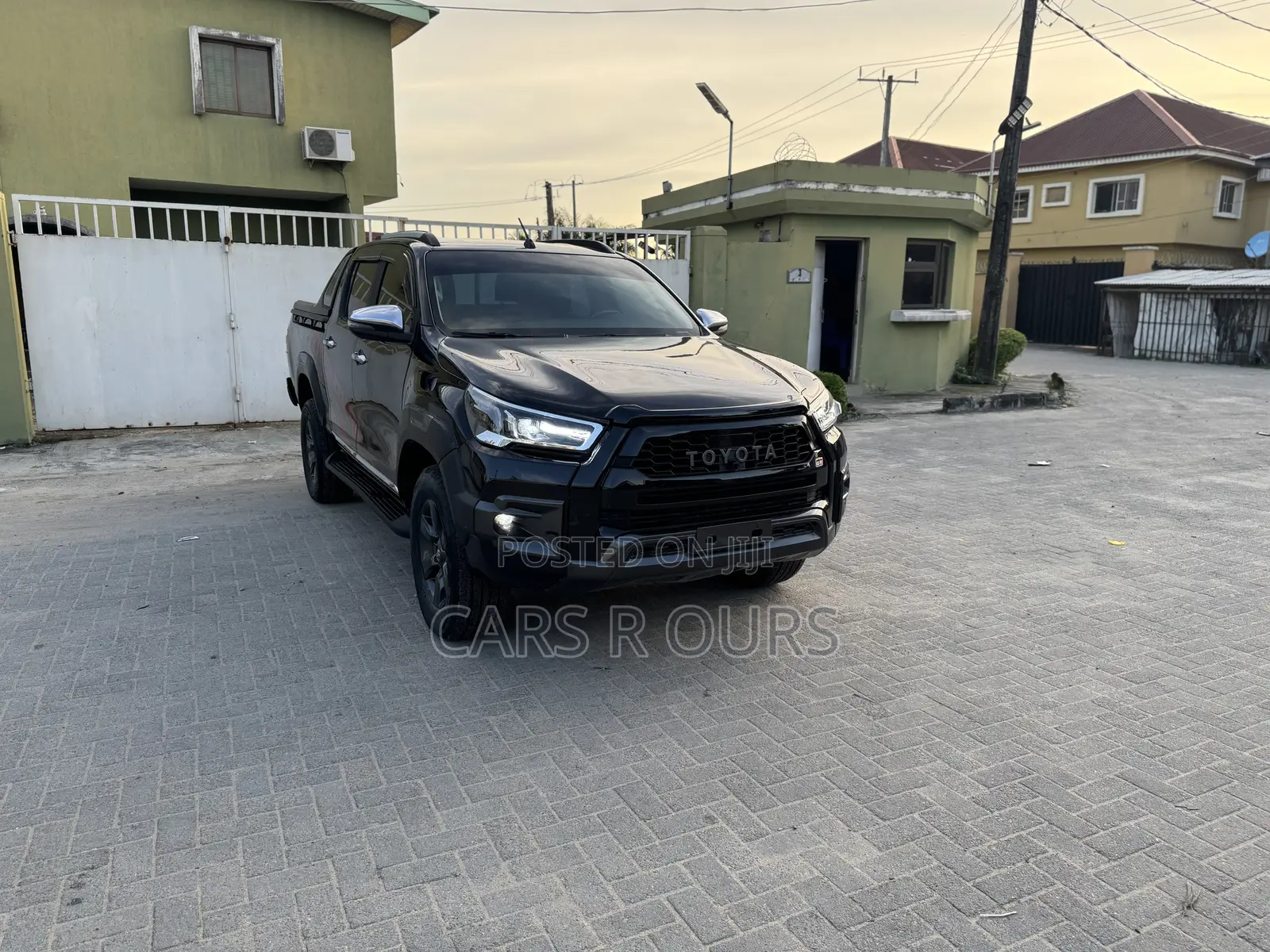 Toyota Hilux 2018 Black