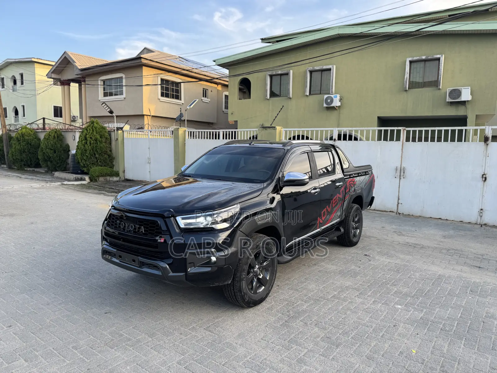 Toyota Hilux 2018 Black
