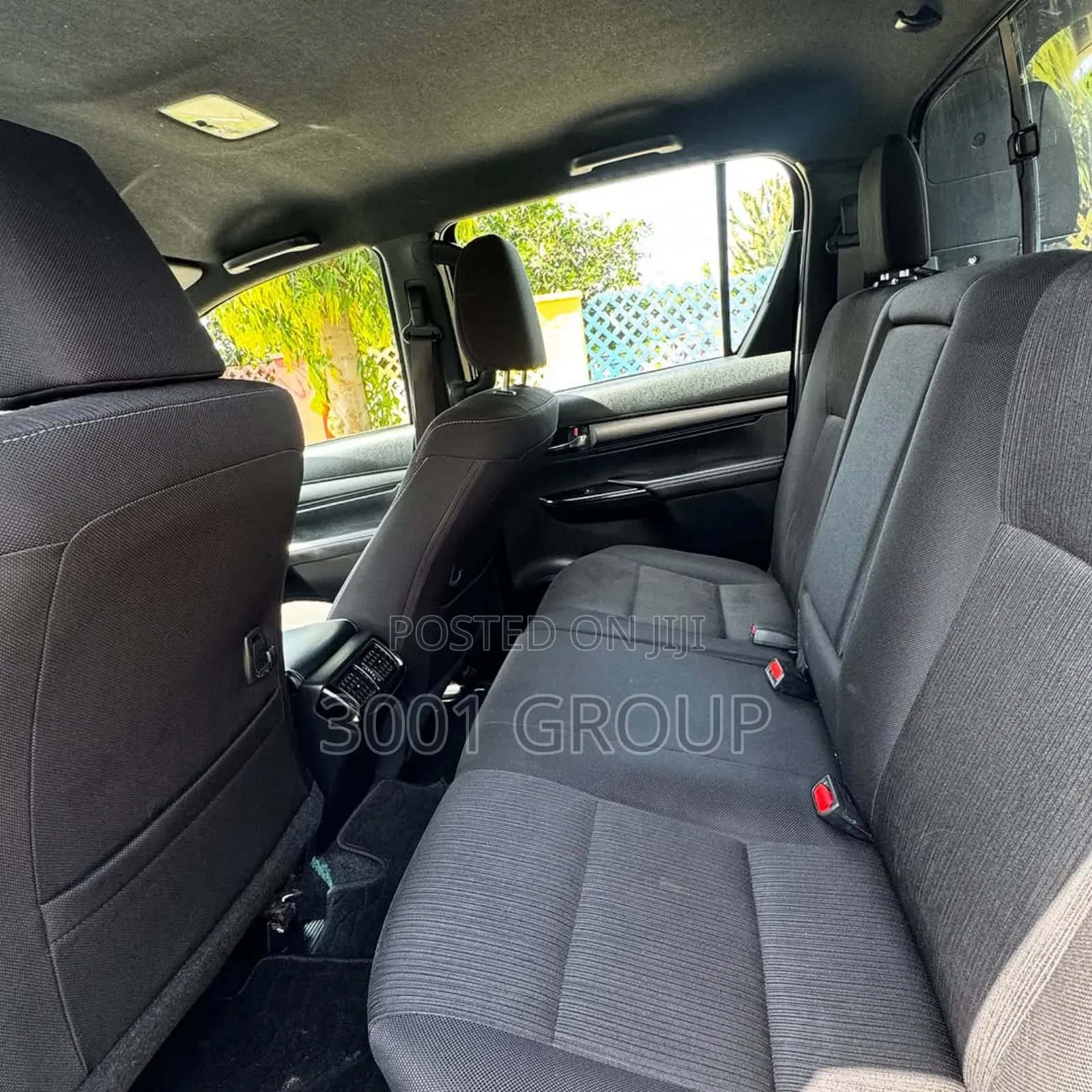 Toyota Hilux 2024 Black
