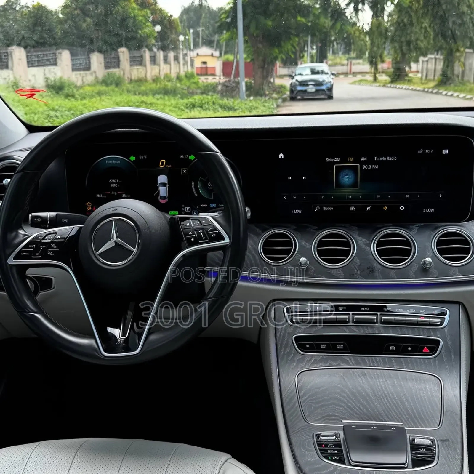 Mercedes-Benz E450 2021 Black