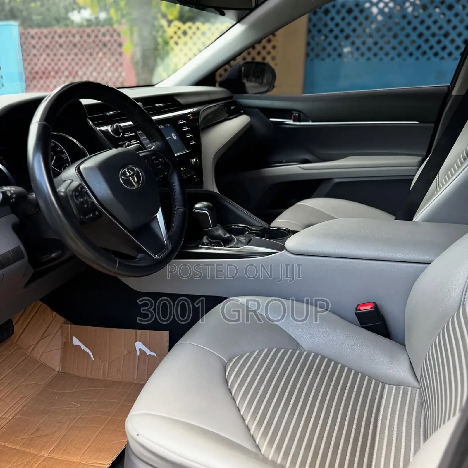 Toyota Camry SE 2021 Black