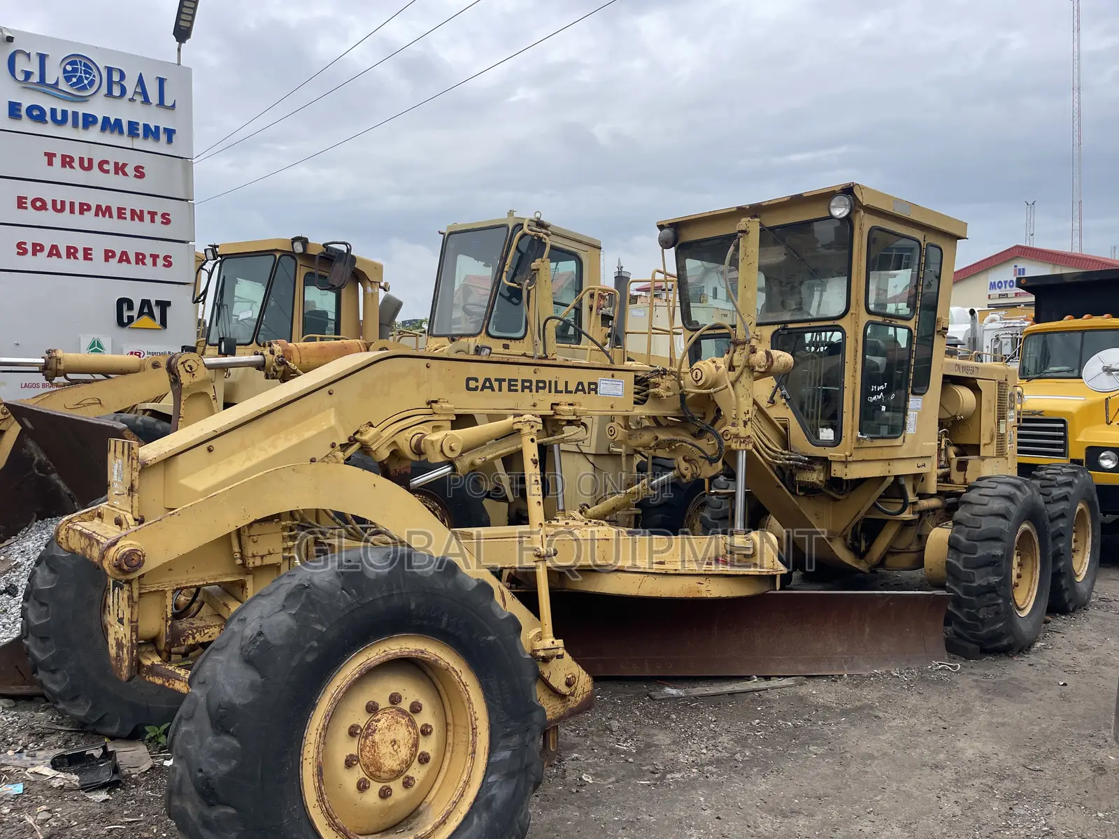 Caterpillar Grader