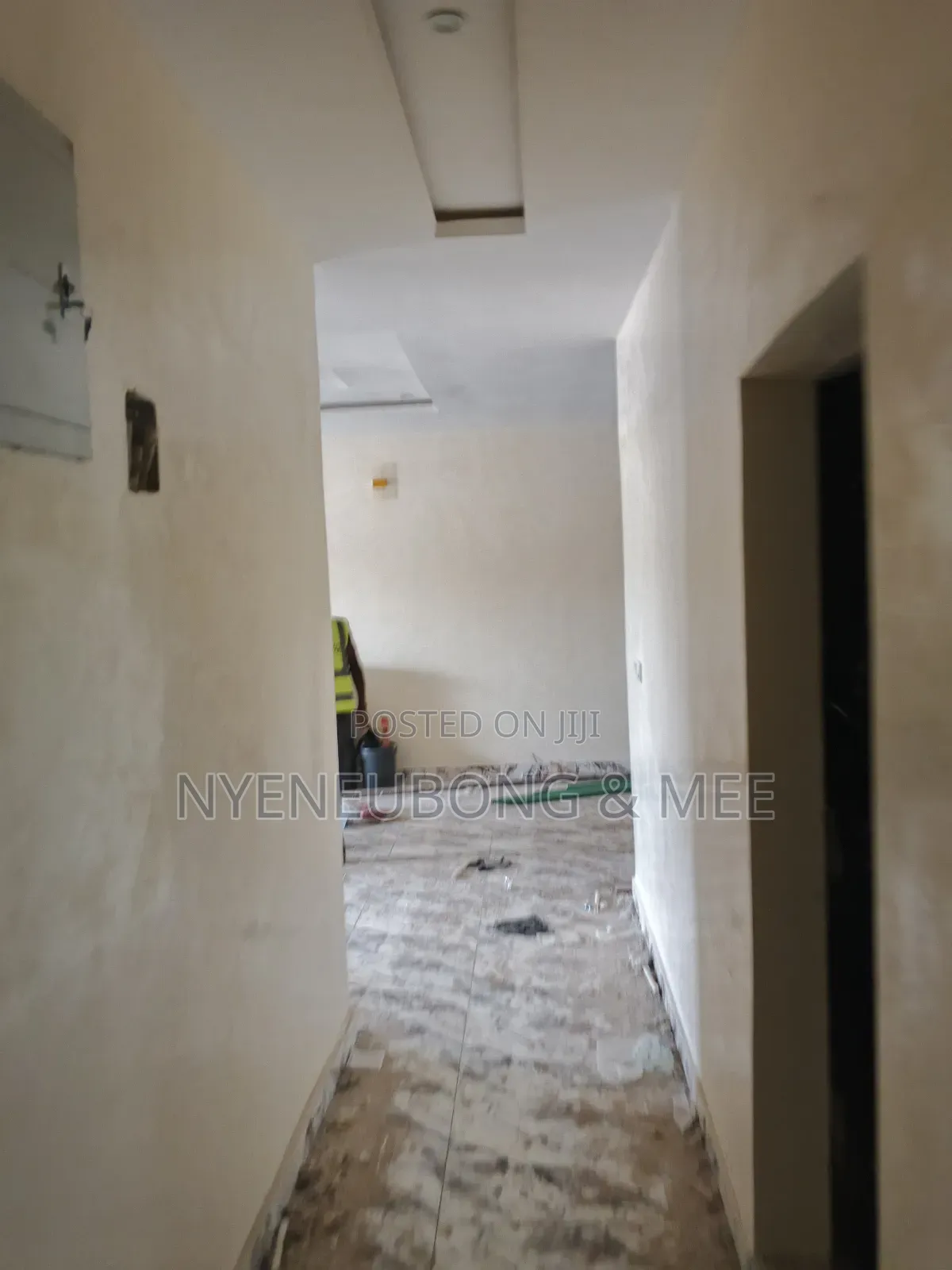 3bdrm Block of Flats in Karu for sale