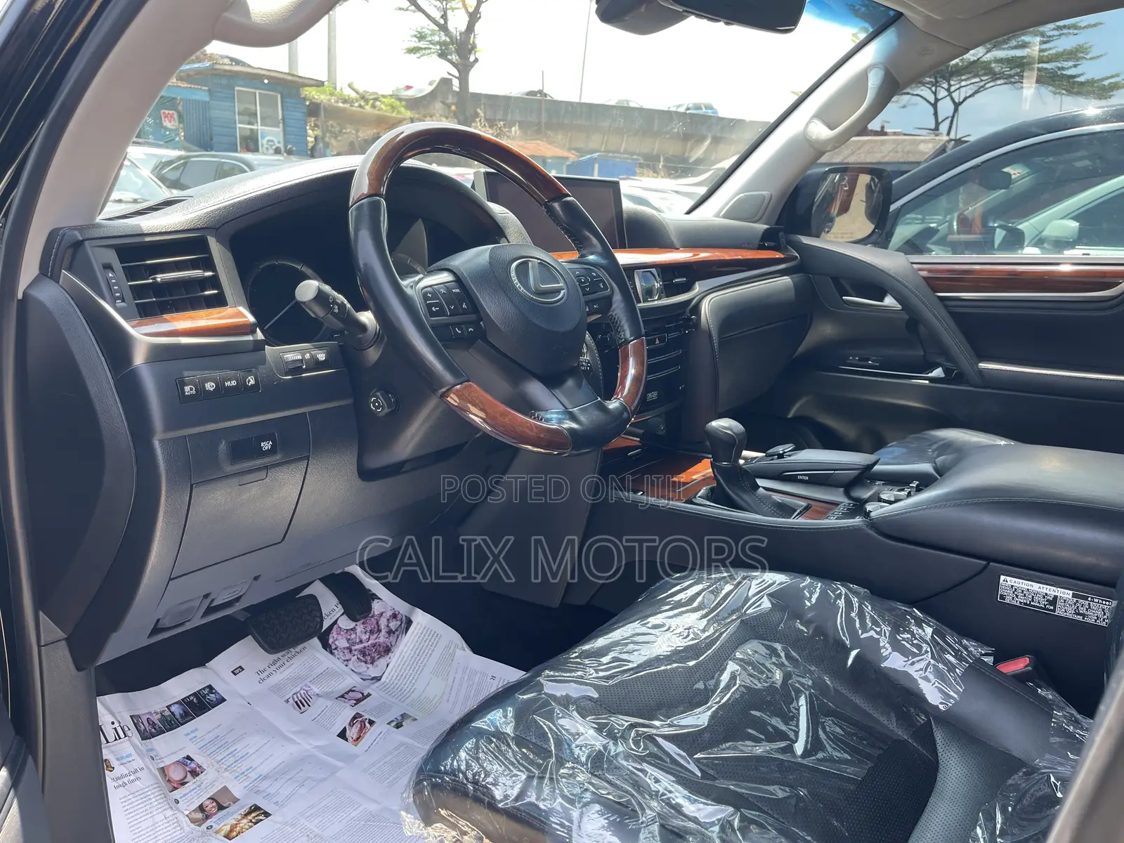 Lexus LX 2018 Black