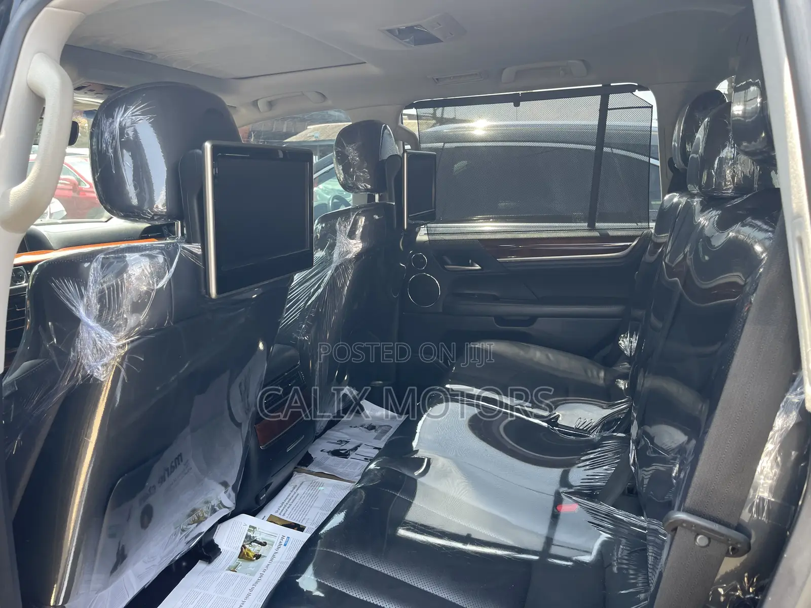 Lexus LX 2018 Black