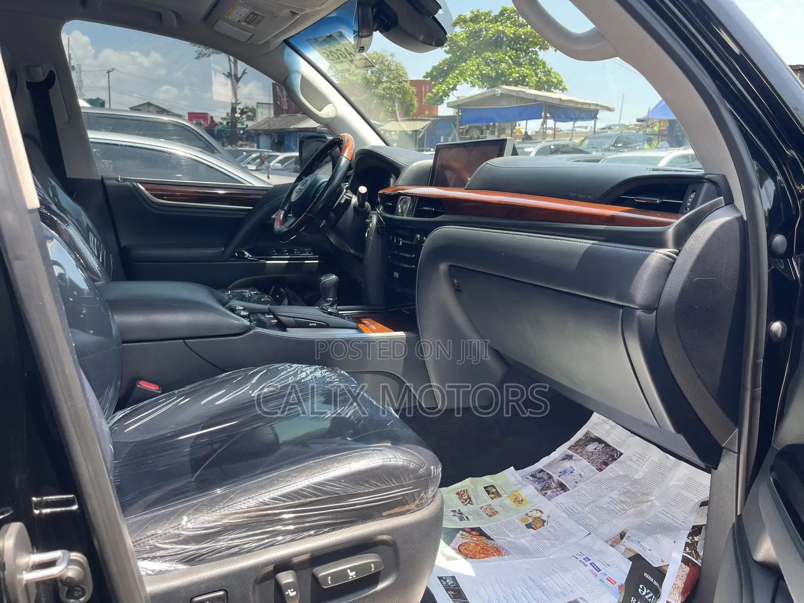 Lexus LX 2018 Black