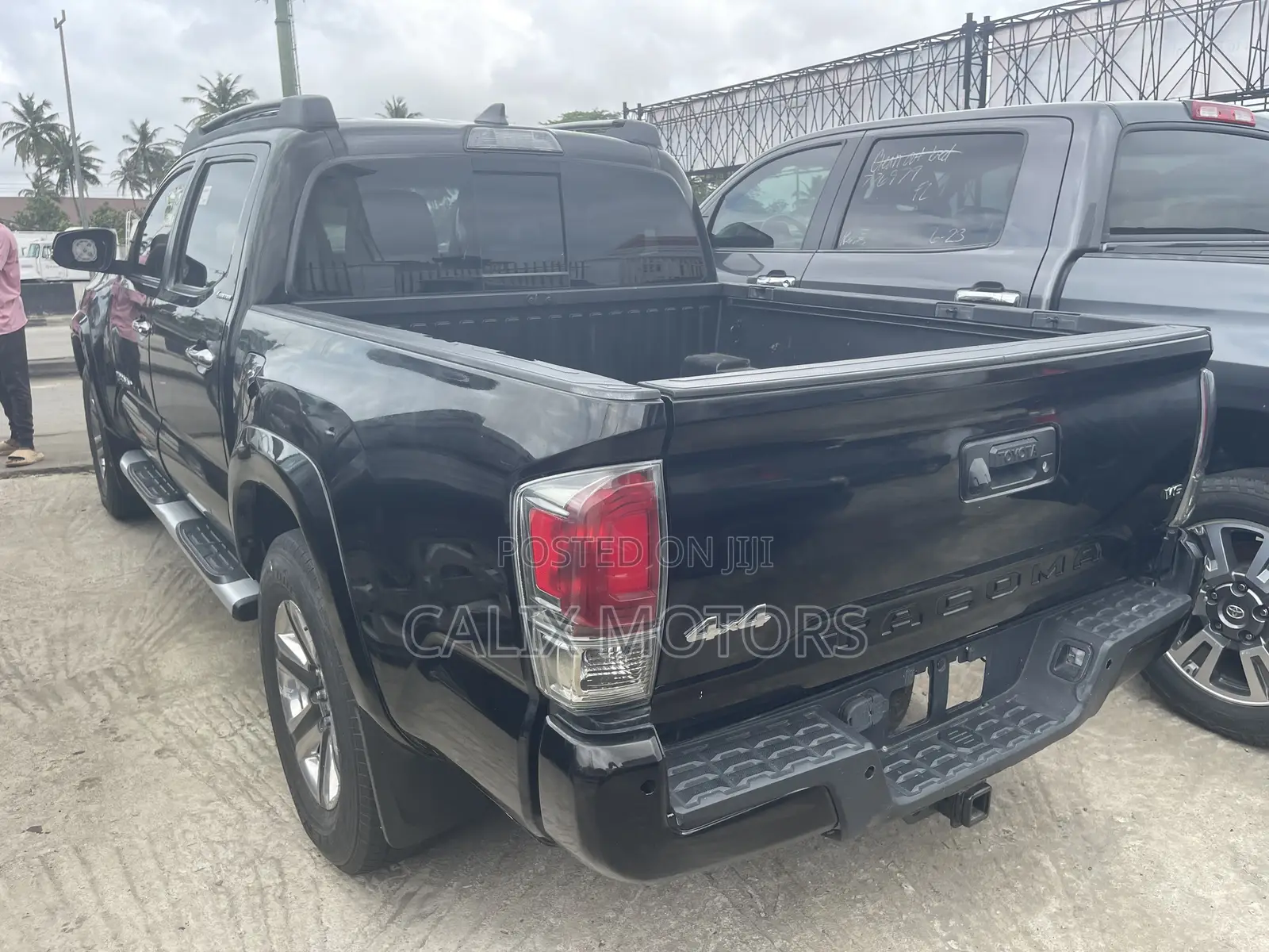 Toyota Tundra 2019 Black