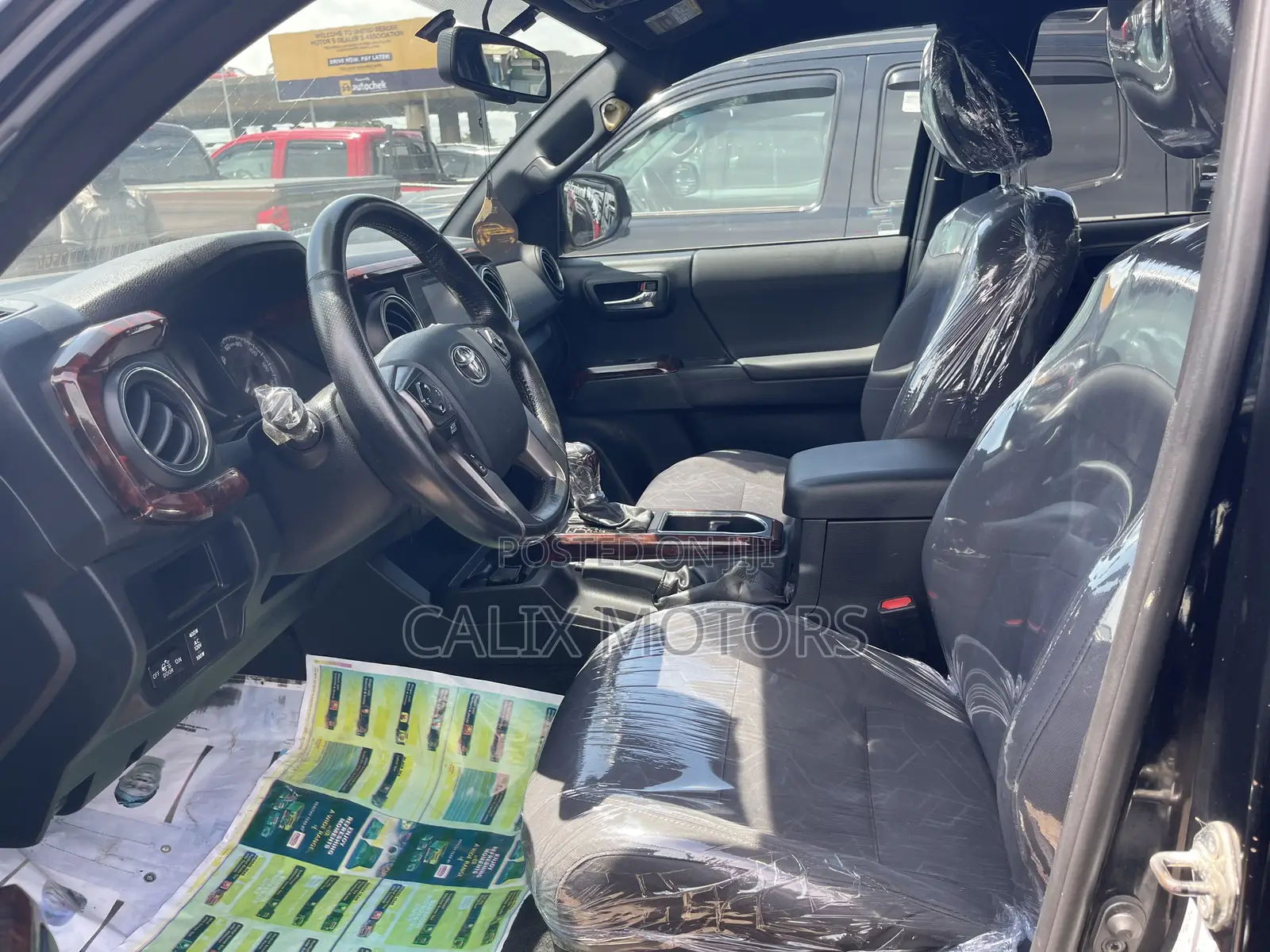 Toyota Tacoma 2018 Black