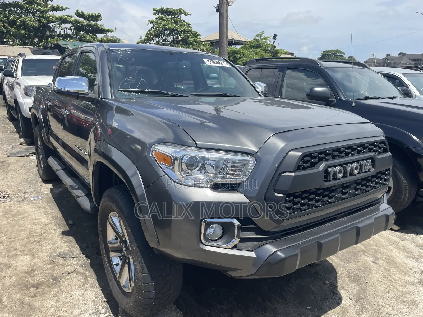 Toyota Tacoma 2018 Gray