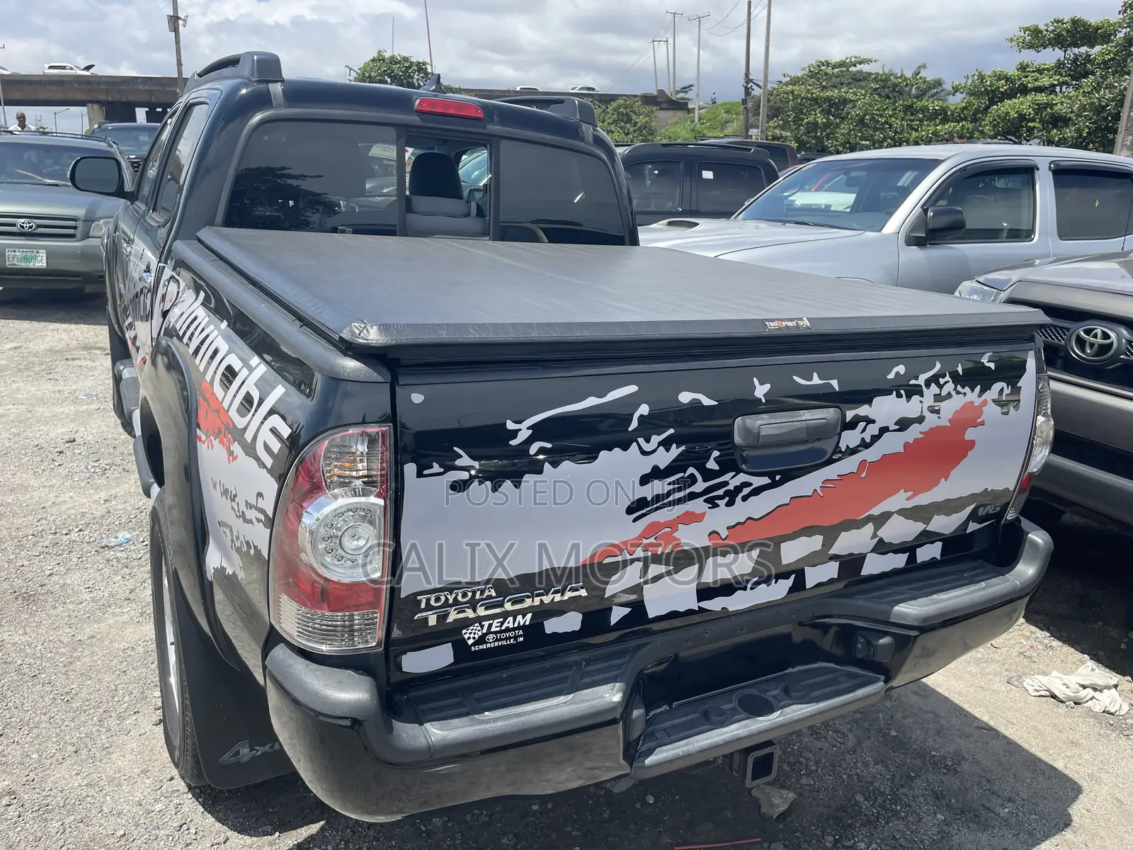 Toyota Tacoma 2015 Black