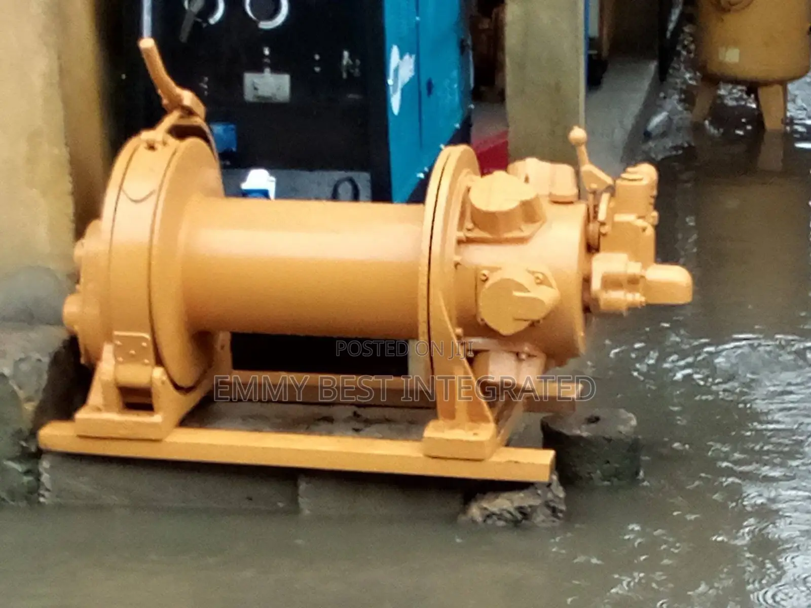 Pneumatic Winch