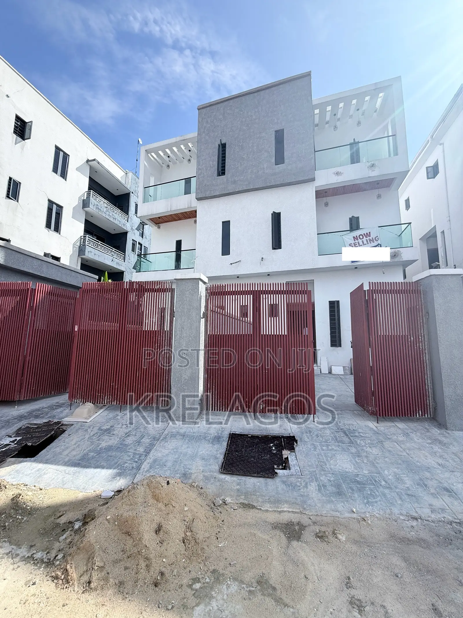 4bdrm Duplex in Ologolo for sale