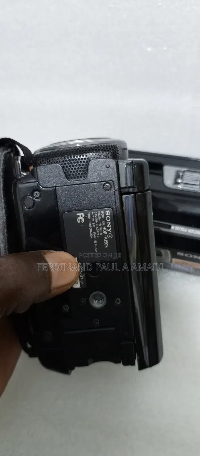 Sony Full Hd Video and Photo Camera With Projector Mic Port