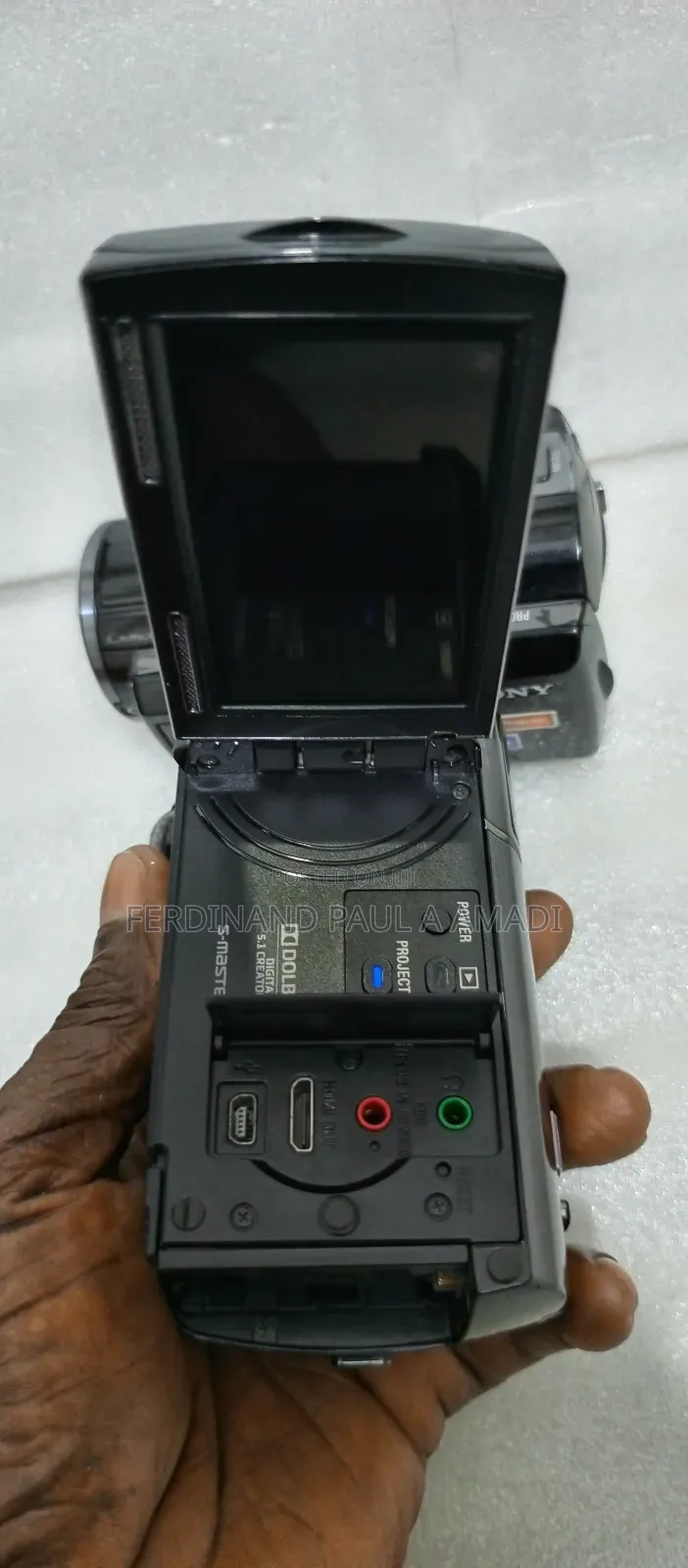 Sony Full Hd Video and Photo Camera With Projector Mic Port