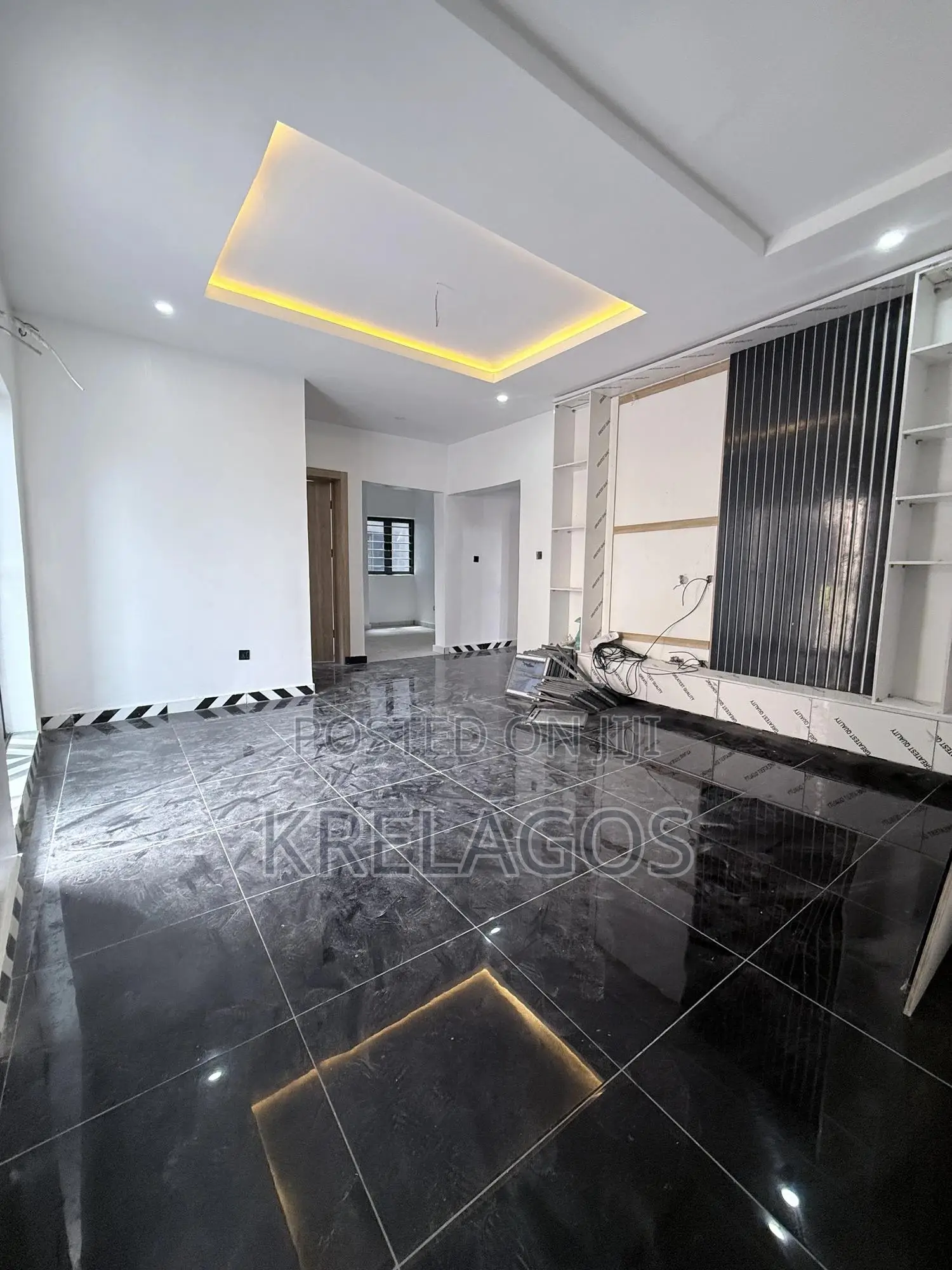 2bdrm Apartment in Ologolo for sale