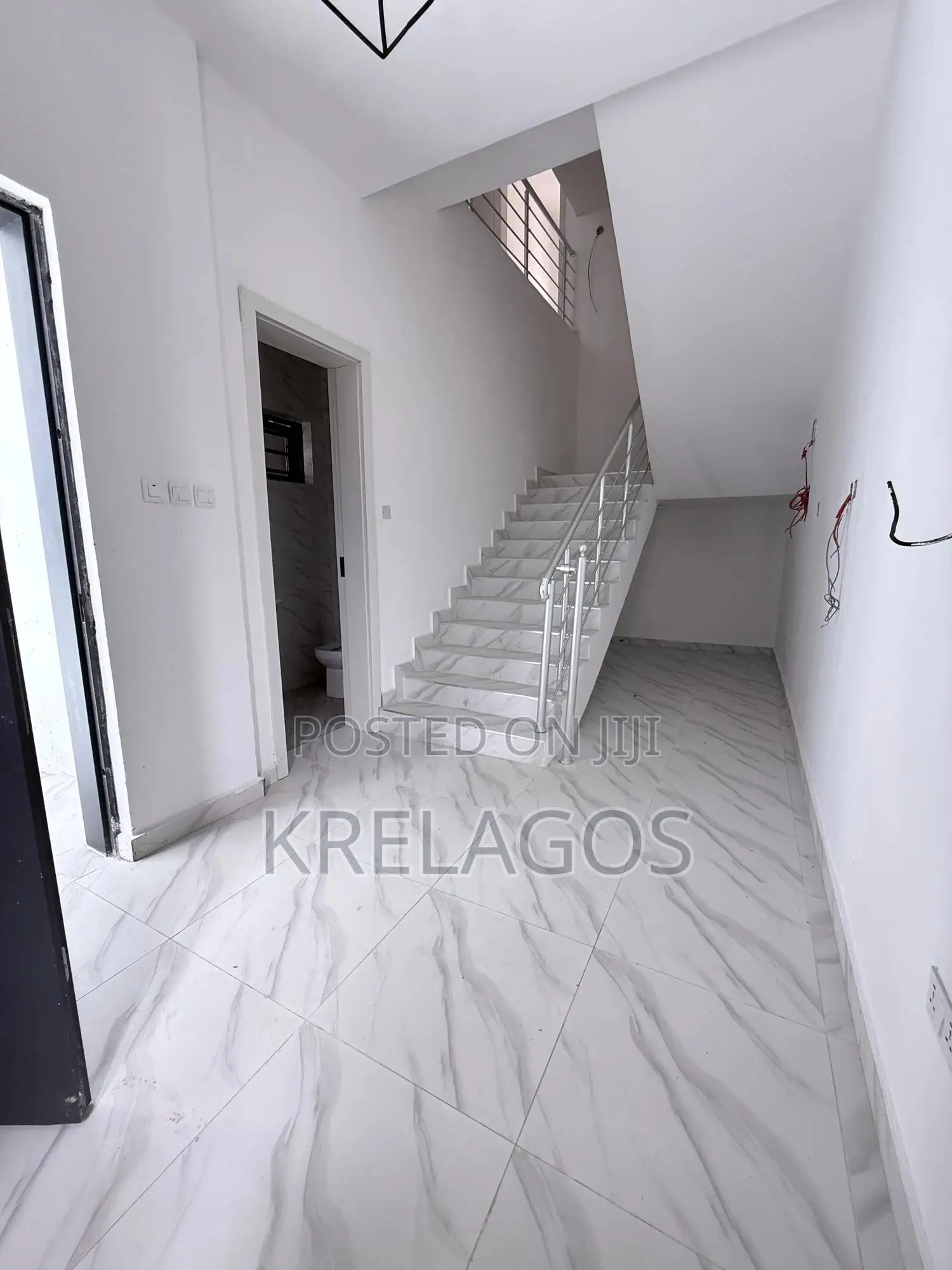 4bdrm Duplex in Ologolo for sale