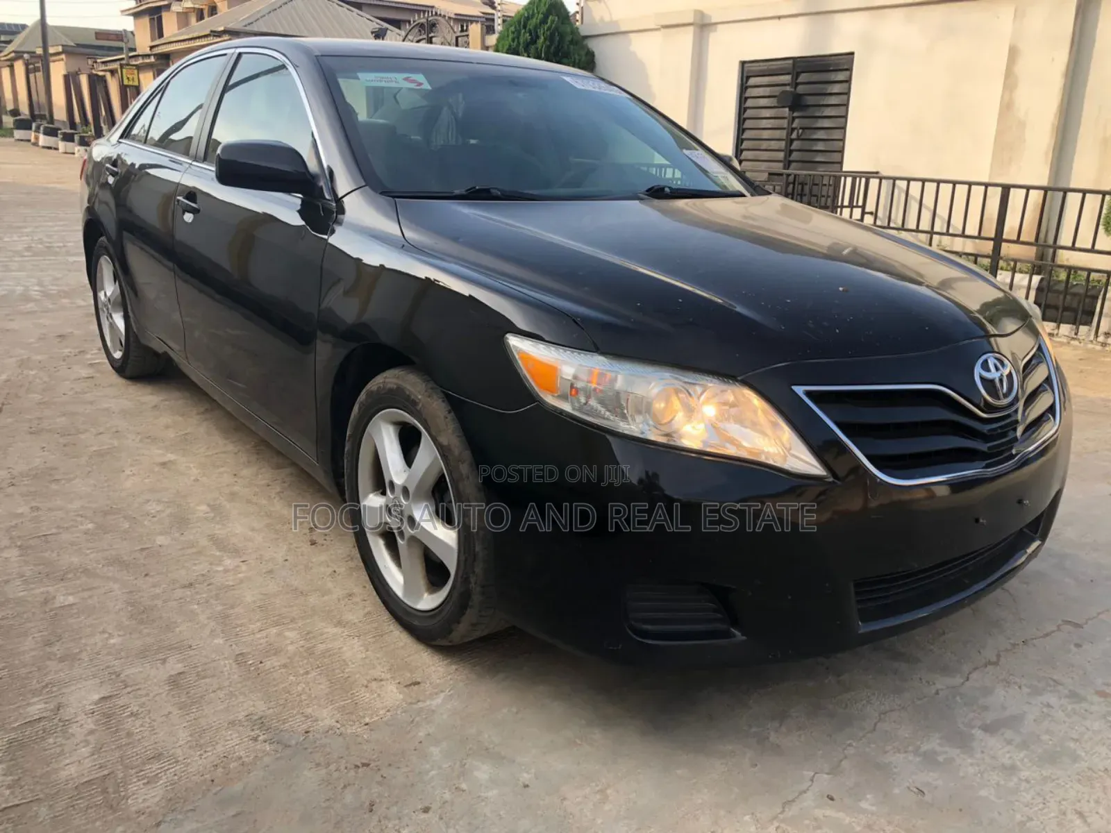 Toyota Camry LE 4dr Sedan (2.5L 4cyl 6A) 2011 Black
