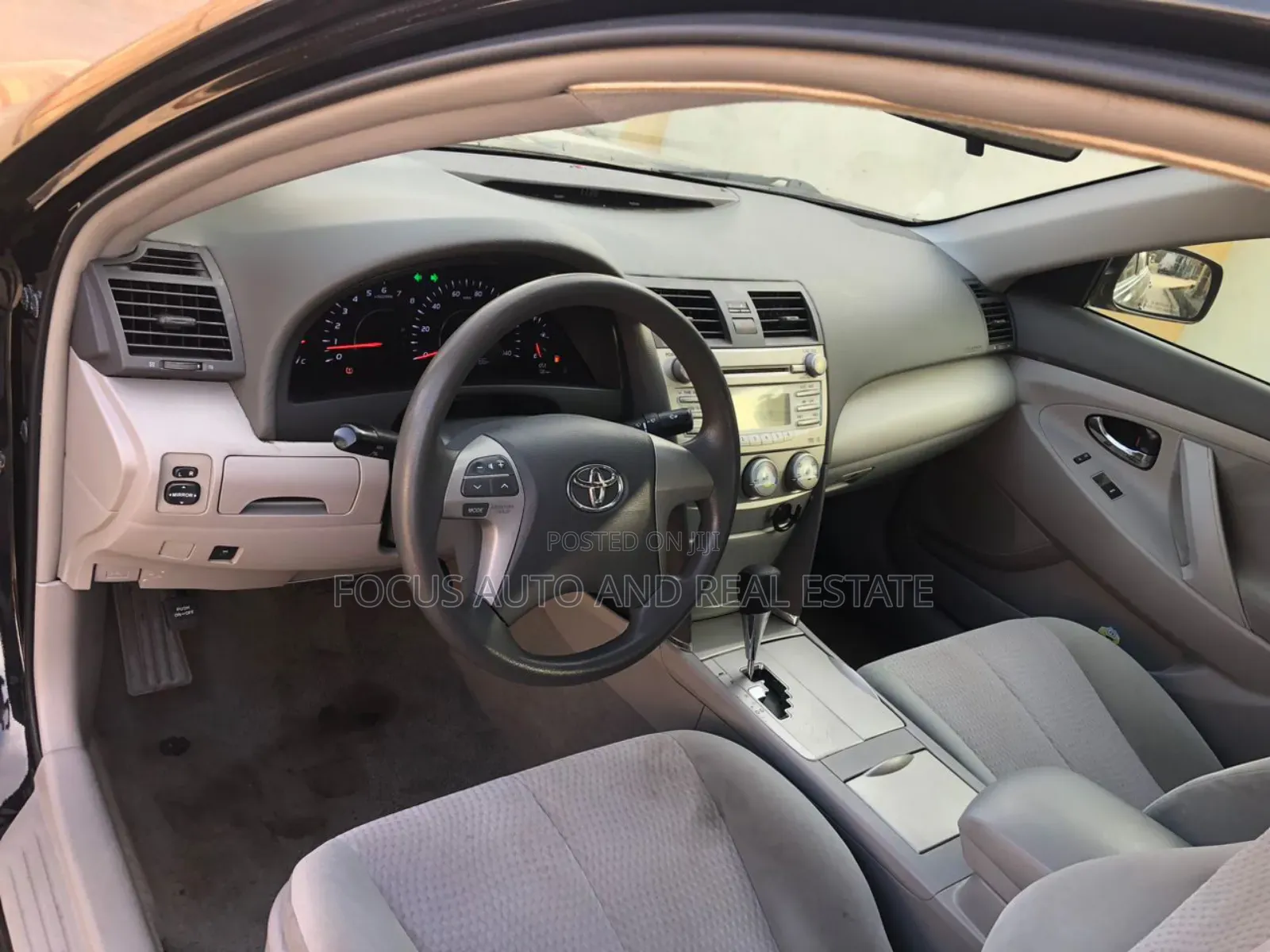 Toyota Camry LE 4dr Sedan (2.5L 4cyl 6A) 2011 Black