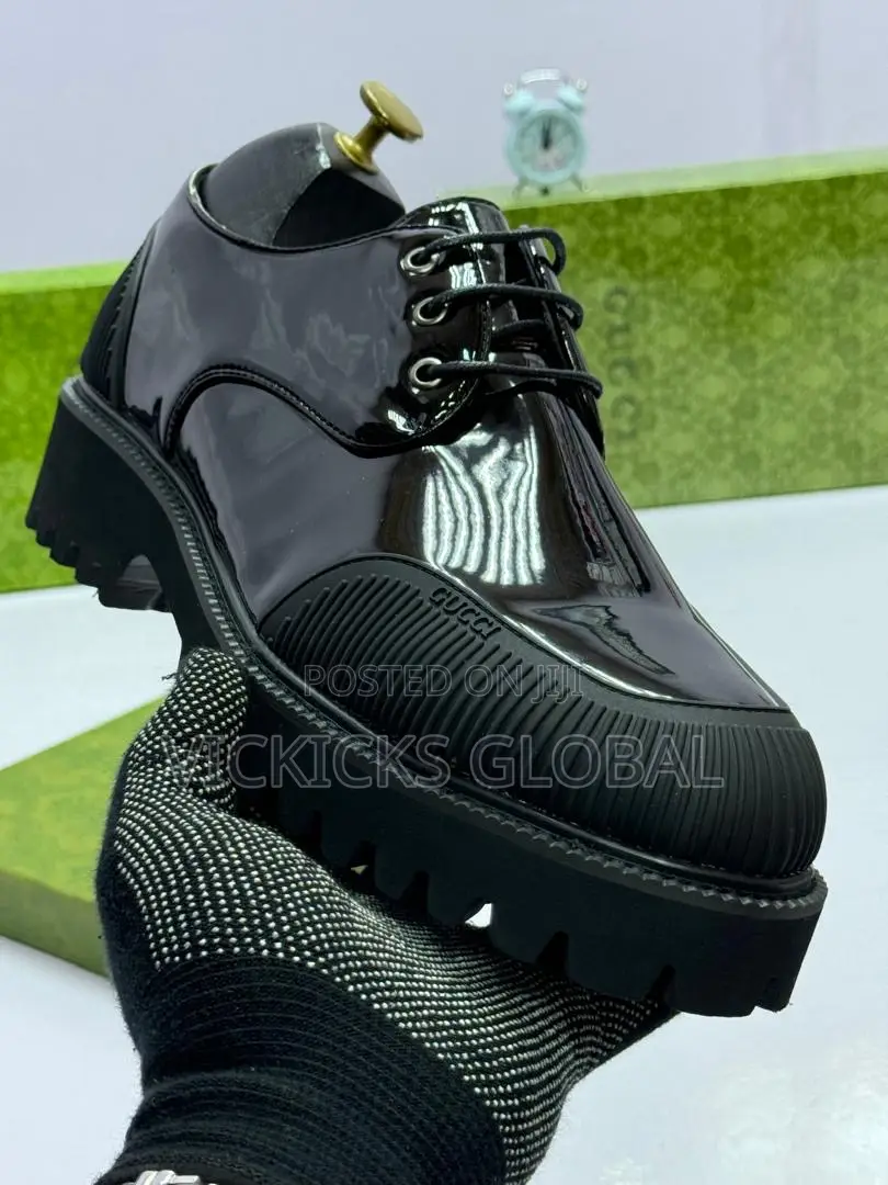 Gucci Classic Horsebit Gloss Shoes